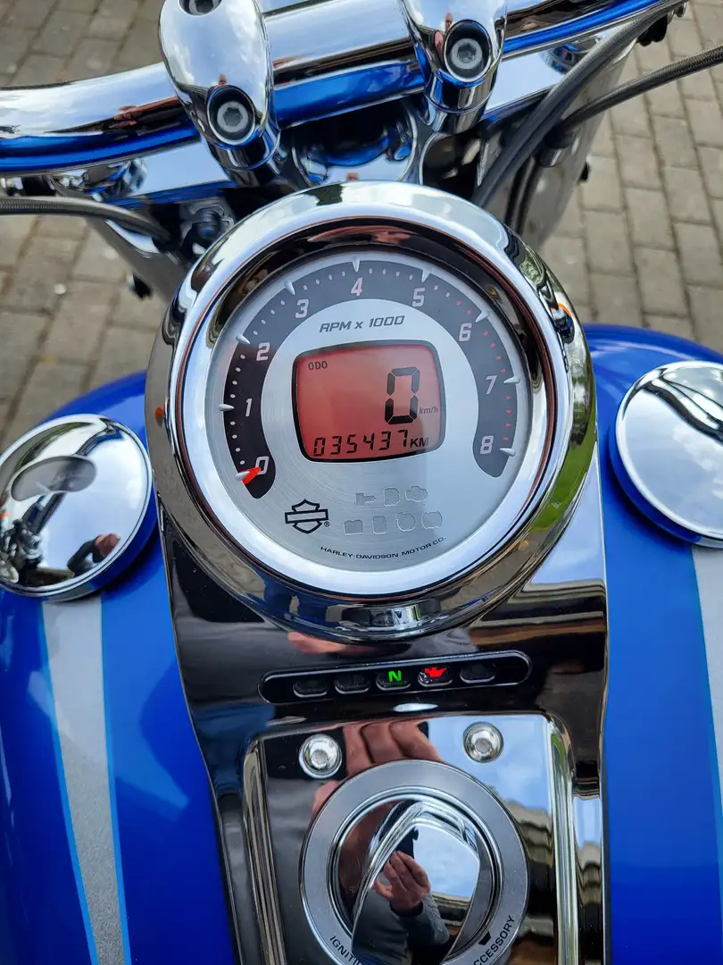 Harley-Davidson Heritage Softail CVO 2010 SOLID Blauw - 1