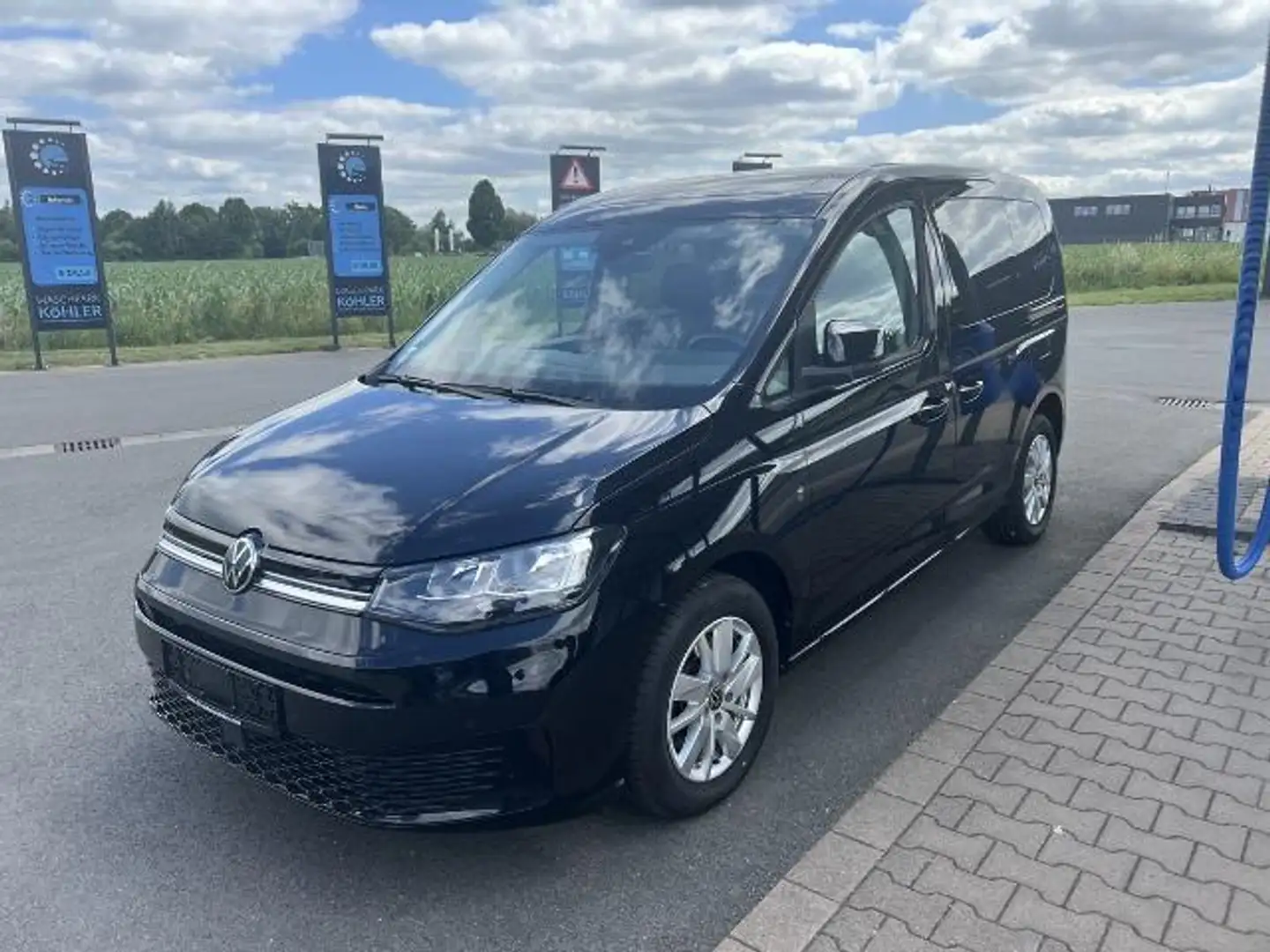 Volkswagen Caddy 1.5 TSI Life Top Ausstattung Pano EX VW Wolfsburg - 1