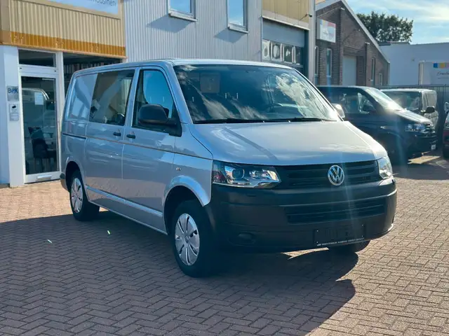 Volkswagen T5 California T5 2.0 TDI CAMPER/5.000€/XENON/CARPLAY