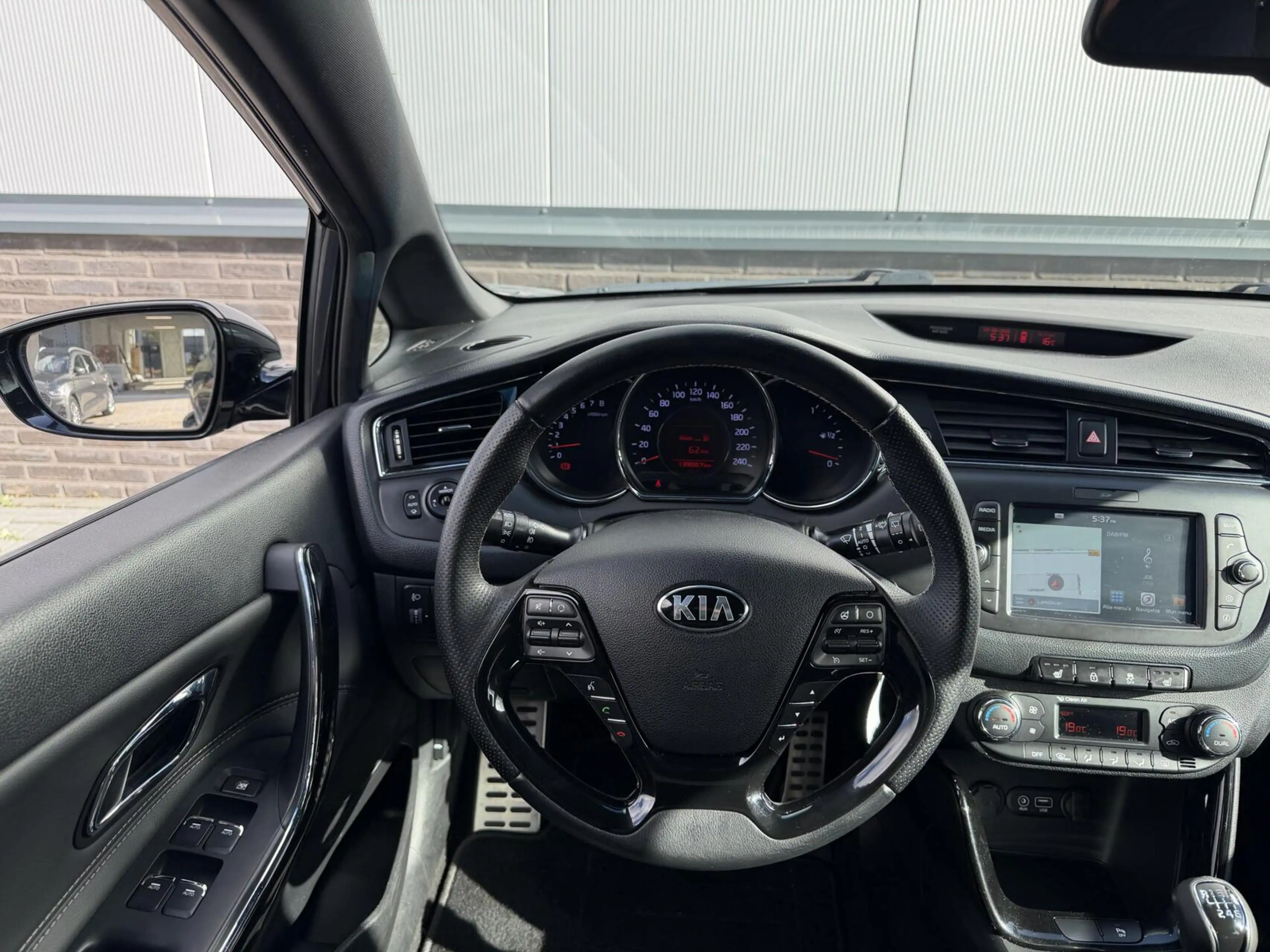 Kia Ceed SW / cee'd SW Sportswagon 1.0 T-GDi GT-Plusline — photo 13