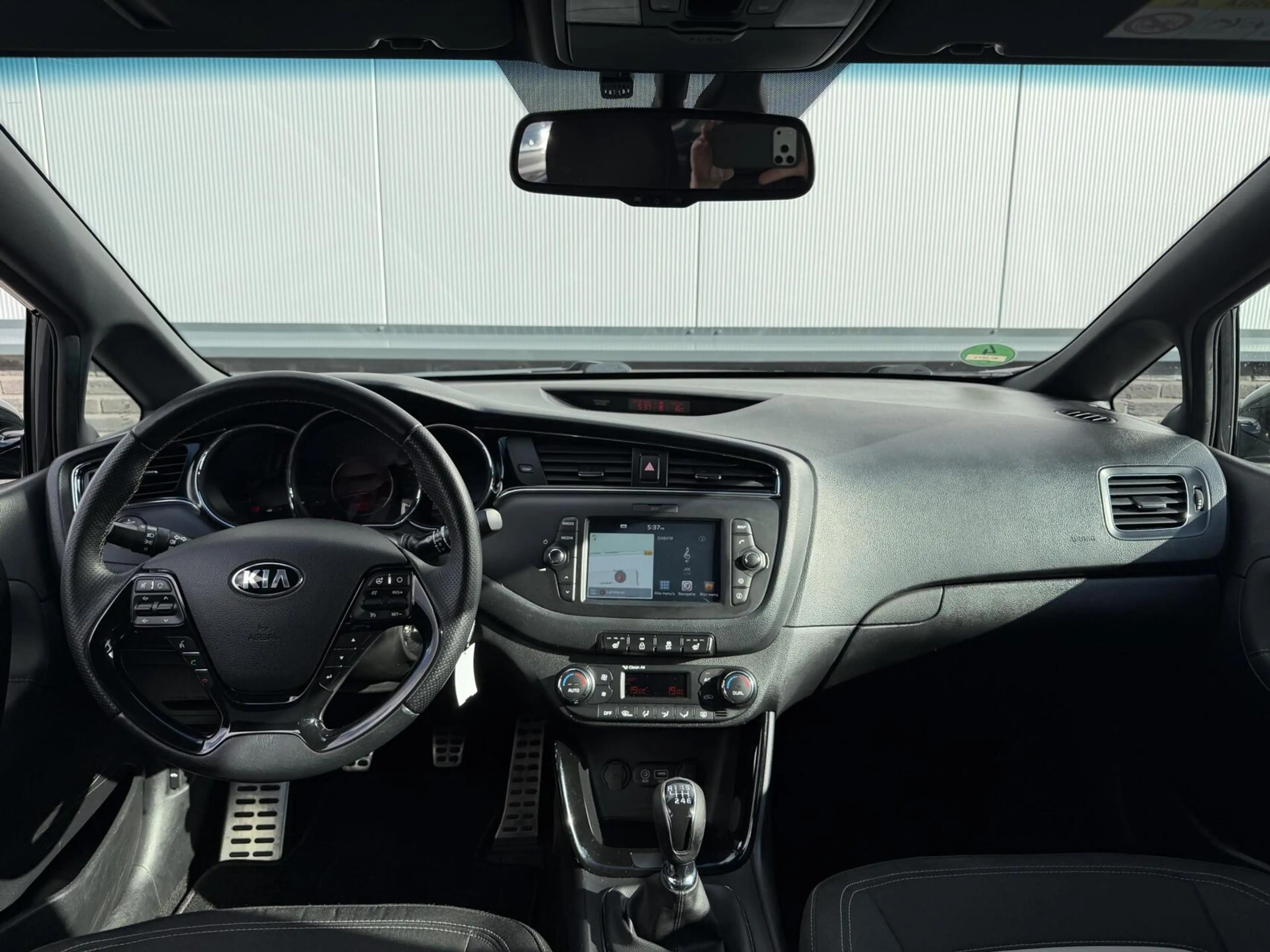 Kia Ceed SW / cee'd SW Sportswagon 1.0 T-GDi GT-Plusline — photo 12