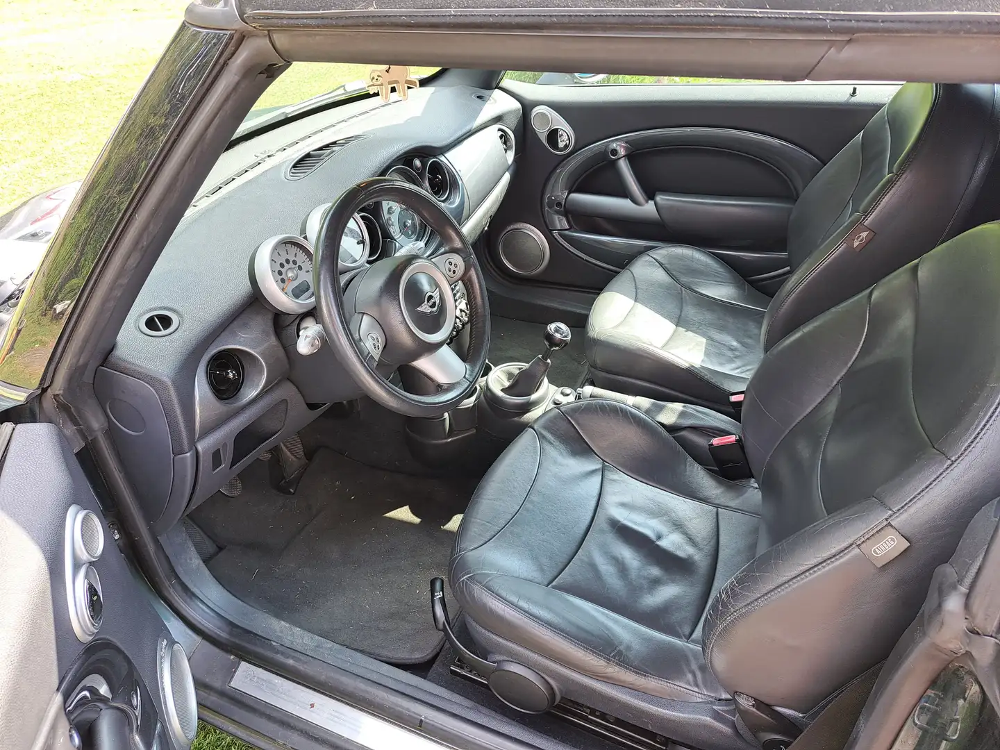 MINI Cooper Cabrio MINI COOPER Austrian Chili PICKERL*** Grün - 2