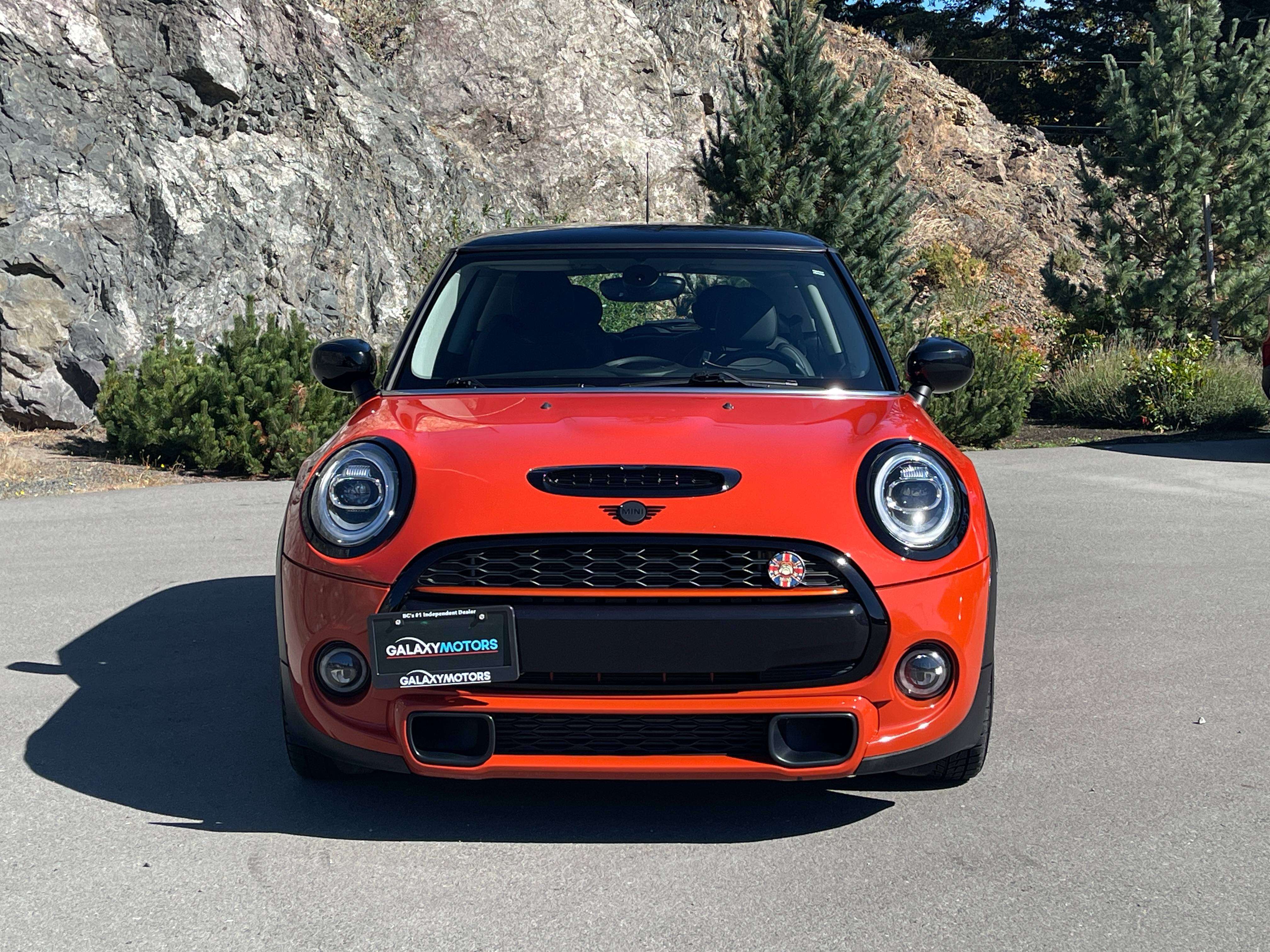 2021 MINI 3 Door