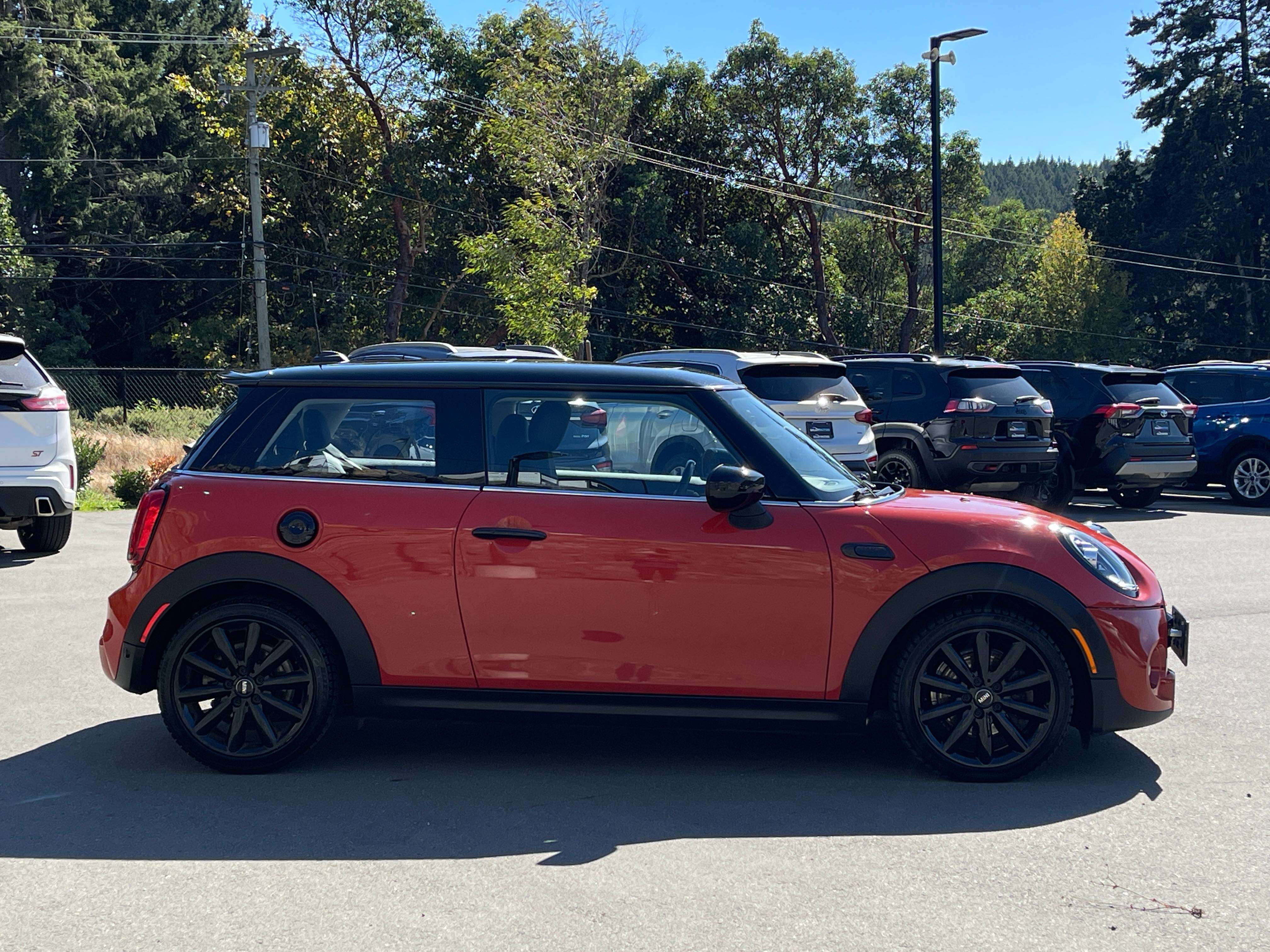 2021 MINI 3 Door