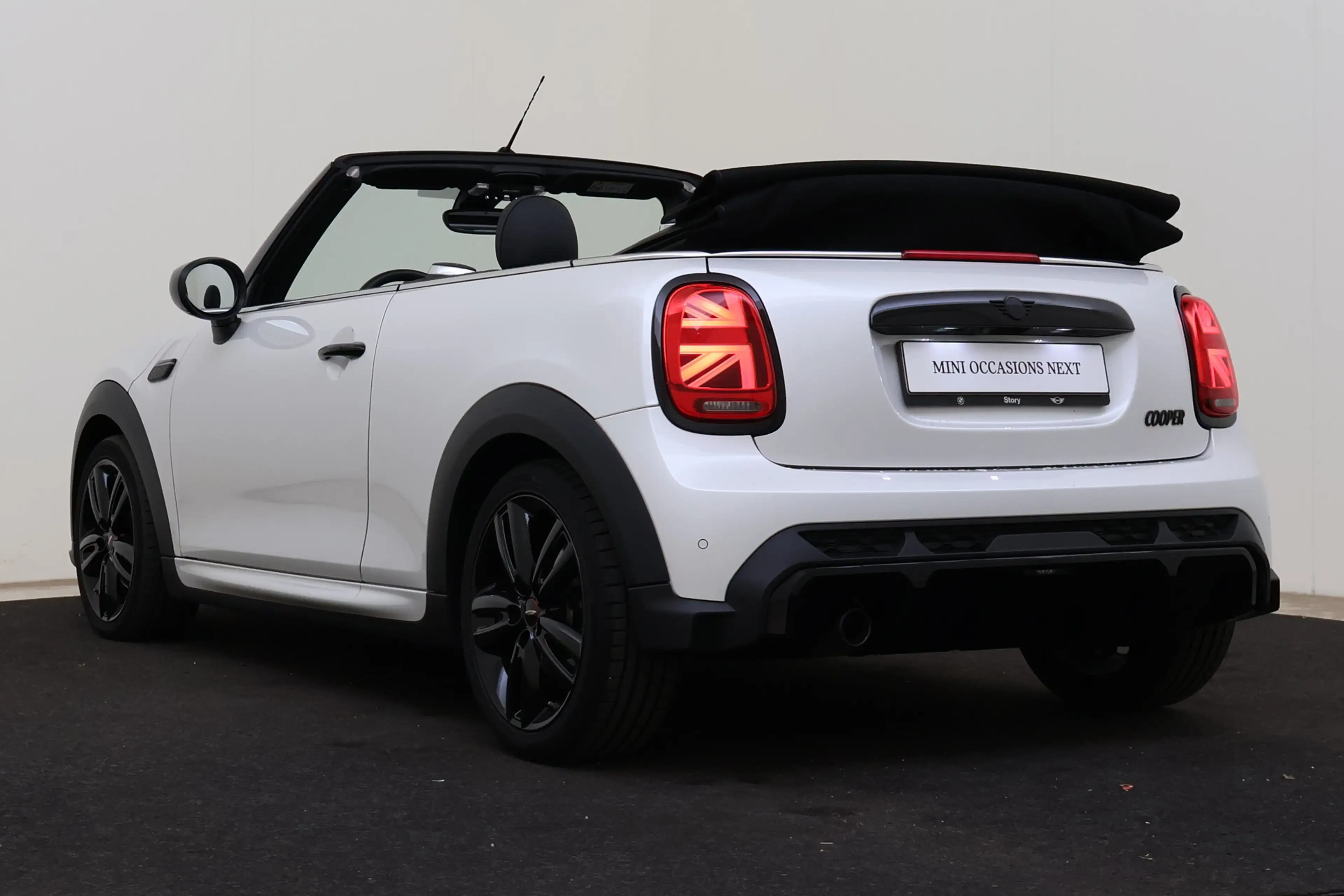 MINI John Cooper Works Cabrio JCW Automaat / Sportstoelen / Achteruitrijcamera / — photo 15