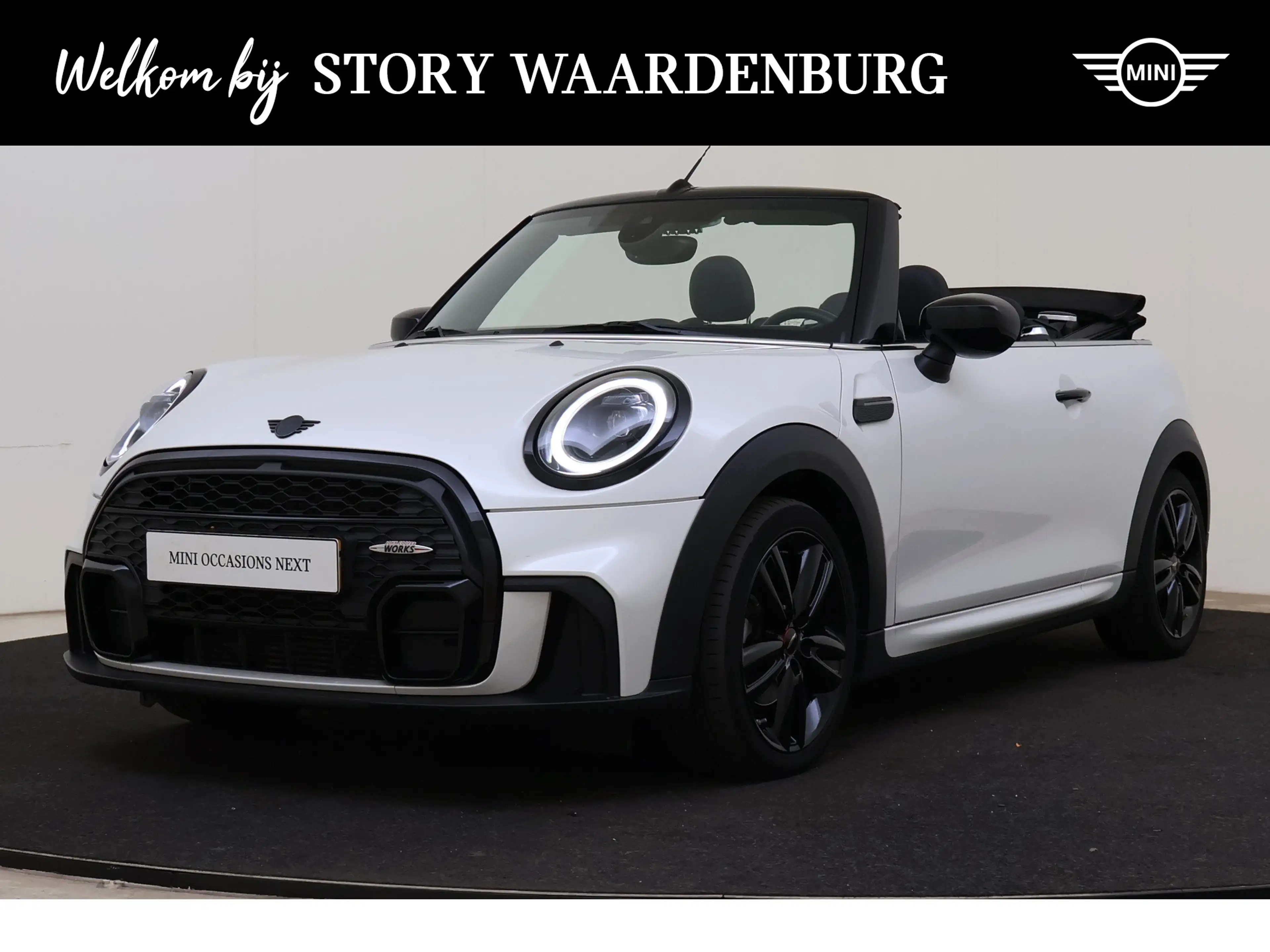MINI John Cooper Works Cabrio JCW Automaat / Sportstoelen / Achteruitrijcamera /