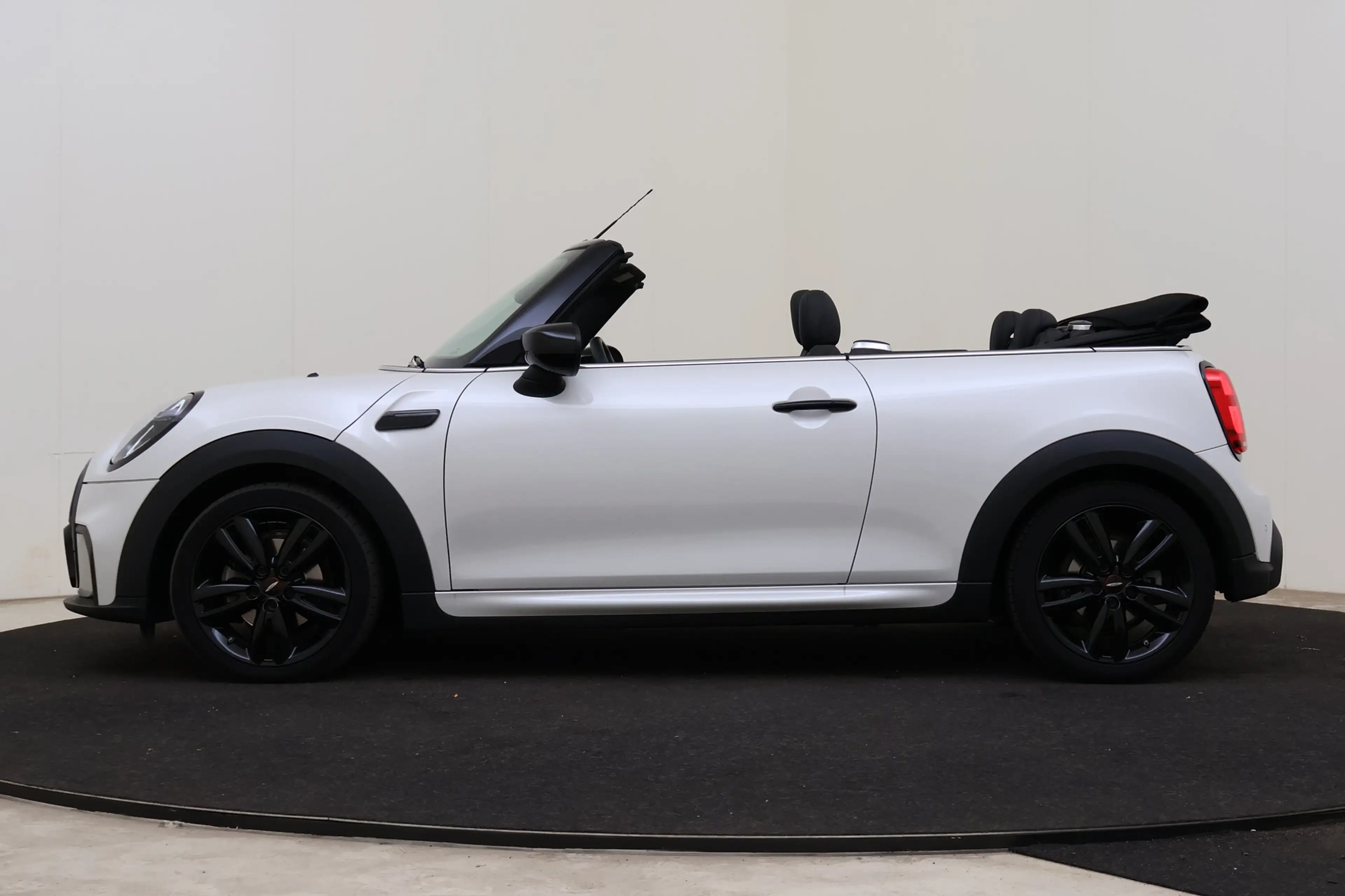 MINI John Cooper Works Cabrio JCW Automaat / Sportstoelen / Achteruitrijcamera / — photo 14