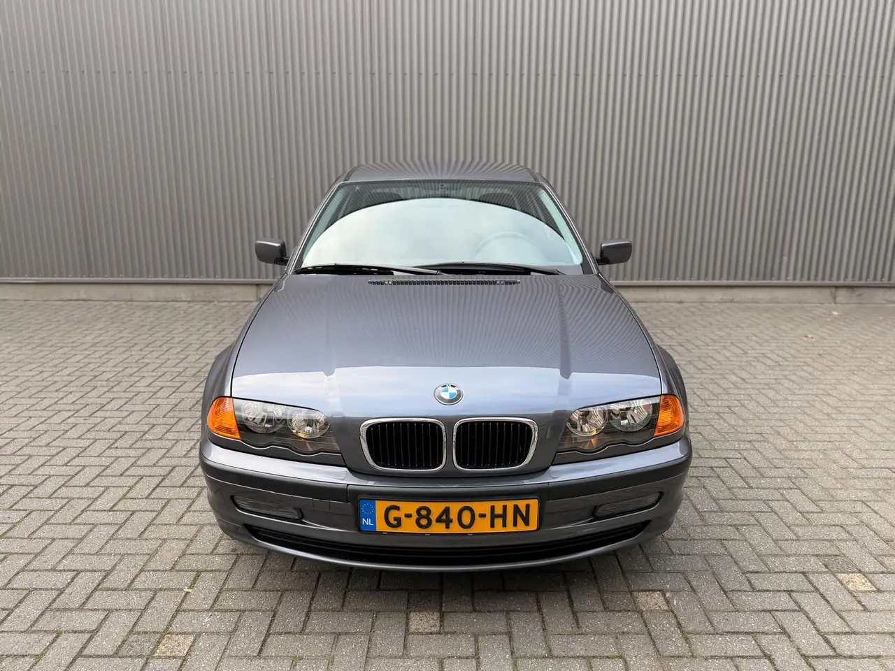 BMW 318 3-serie 318i Volledig onderhouden zeer nette condi, foto 7
