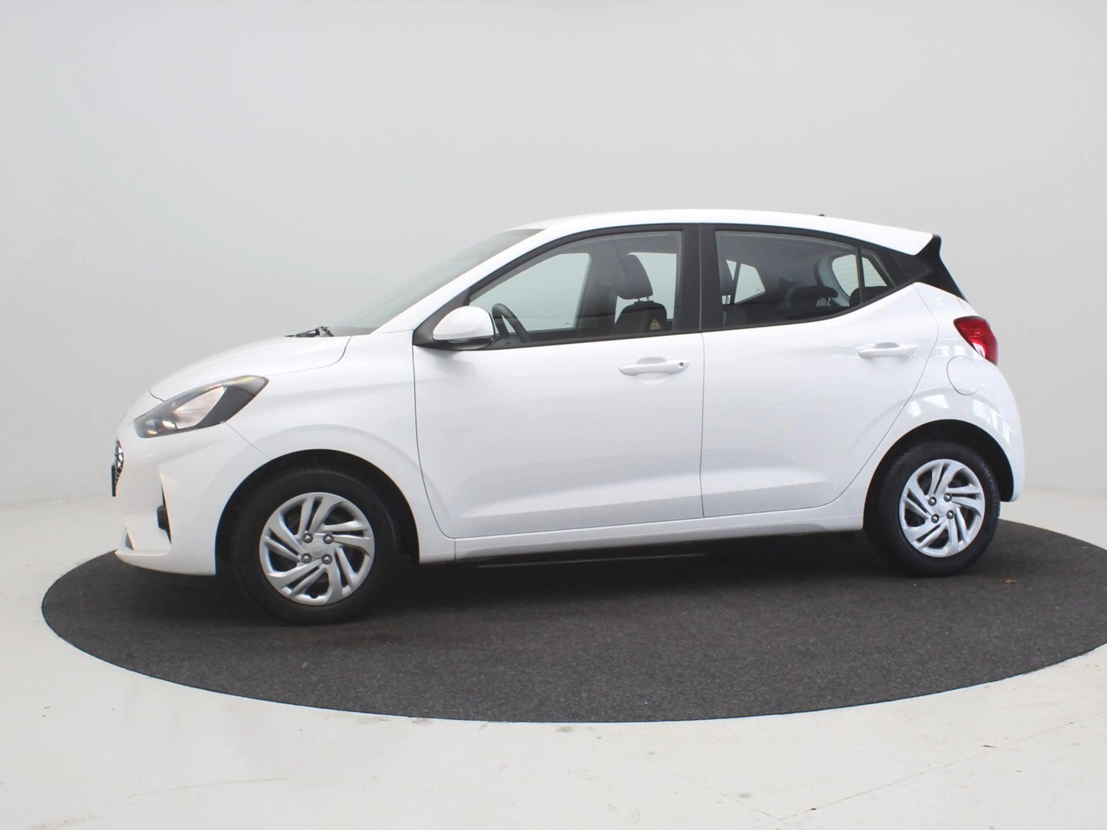 Hyundai i10 1.0 Comfort / Cruise / Airco / Apple Carplay & And — photo 6