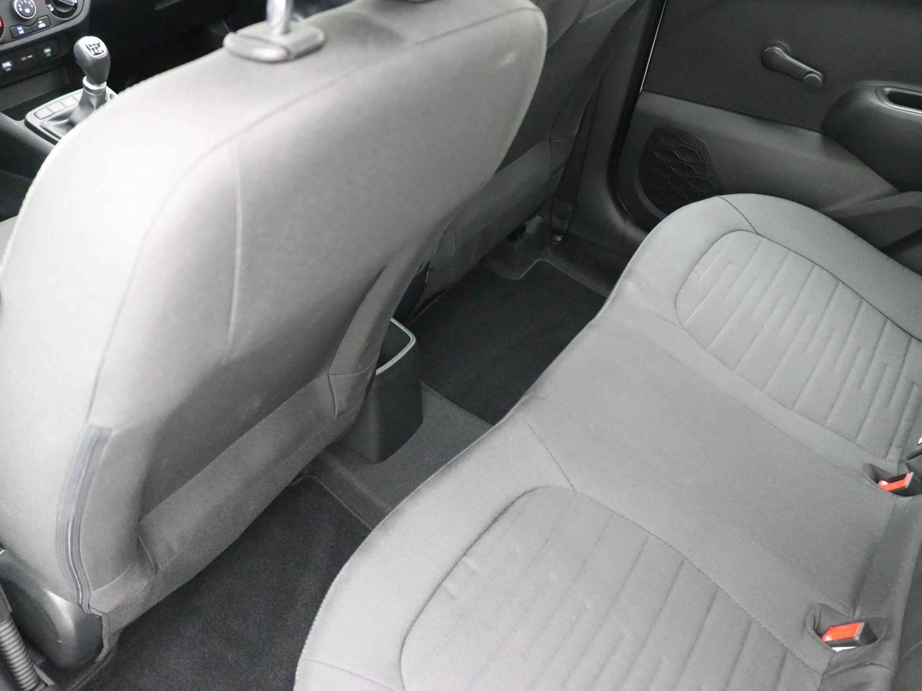 Hyundai i10 1.0 Comfort / Cruise / Airco / Apple Carplay & And — photo 21