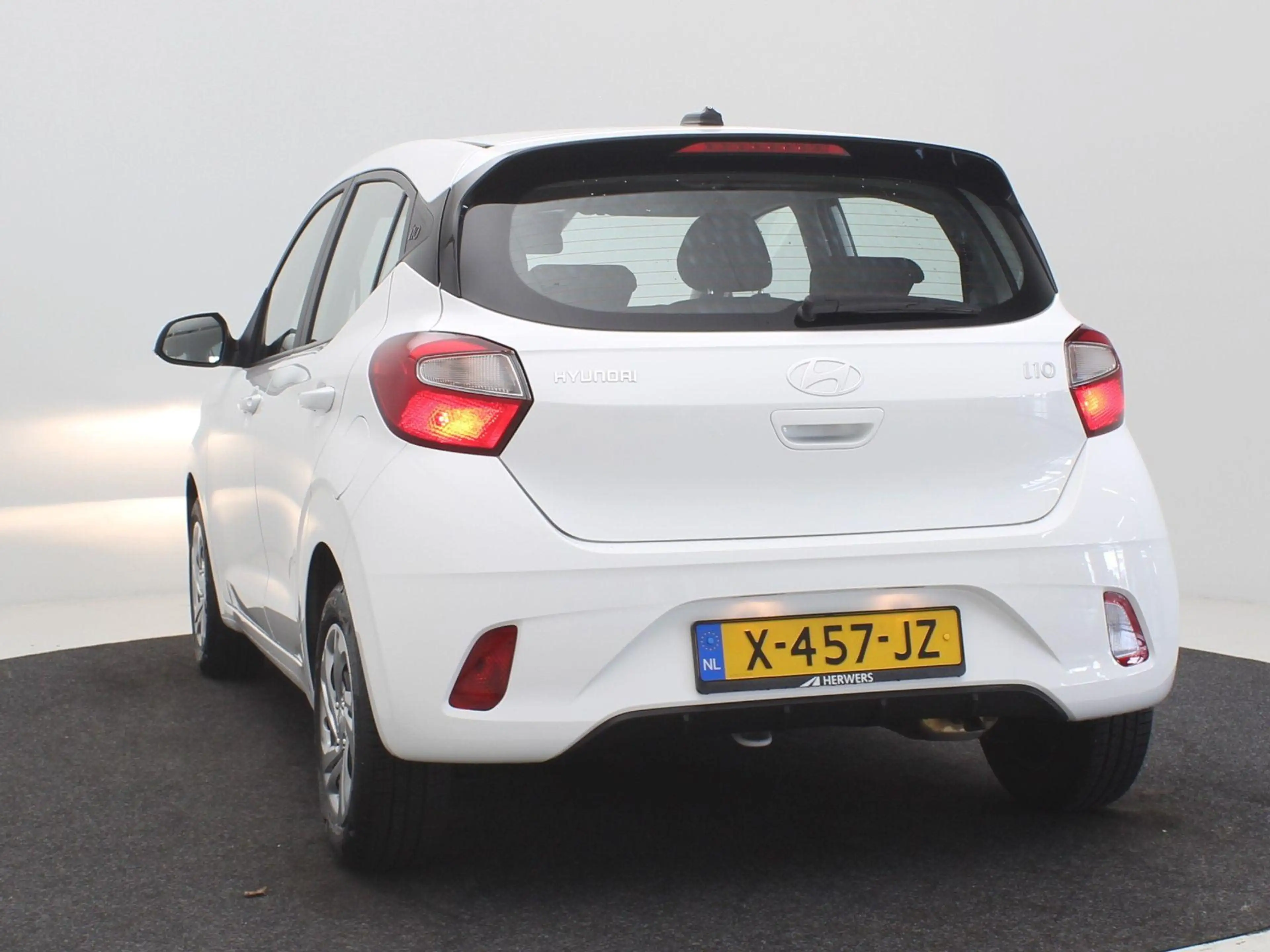 Hyundai i10 1.0 Comfort / Cruise / Airco / Apple Carplay & And — photo 20