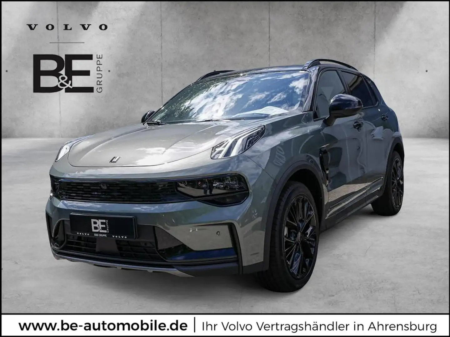 Lynk & Co 01 1.5 TD PHEV 360° ACC Pano Navi Grün - 1