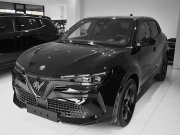 Junior 1.2 145CV Hybrid LEGGI DESCRIZIONE