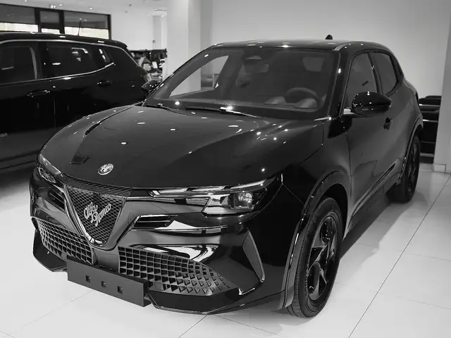 Alfa Romeo Junior Junior 1.2 145CV Hybrid  LEGGI DESCRIZIONE