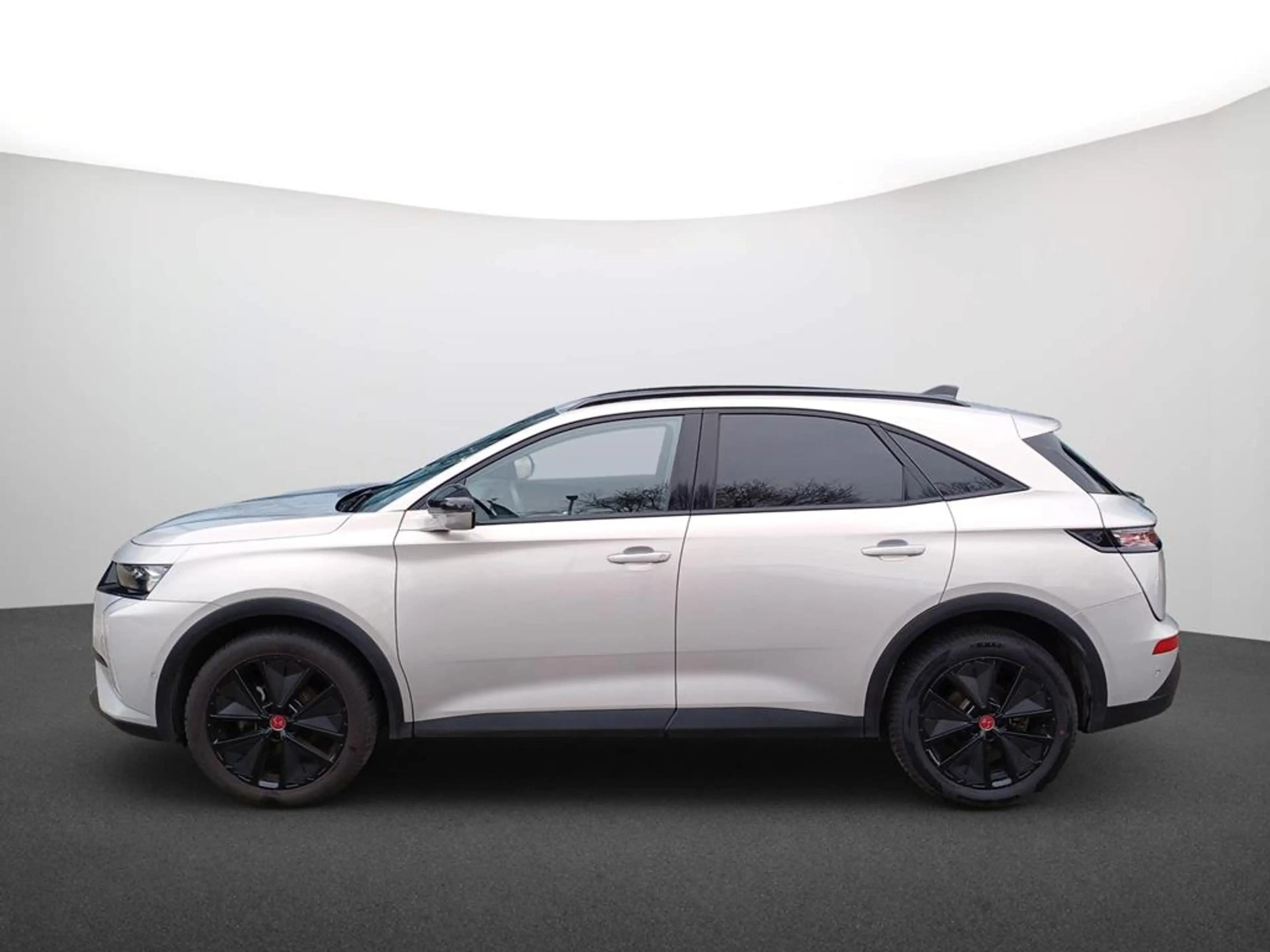 DS Automobiles DS 7 Crossback DS7 Performance Line + BlueHDi Automatik — photo 4