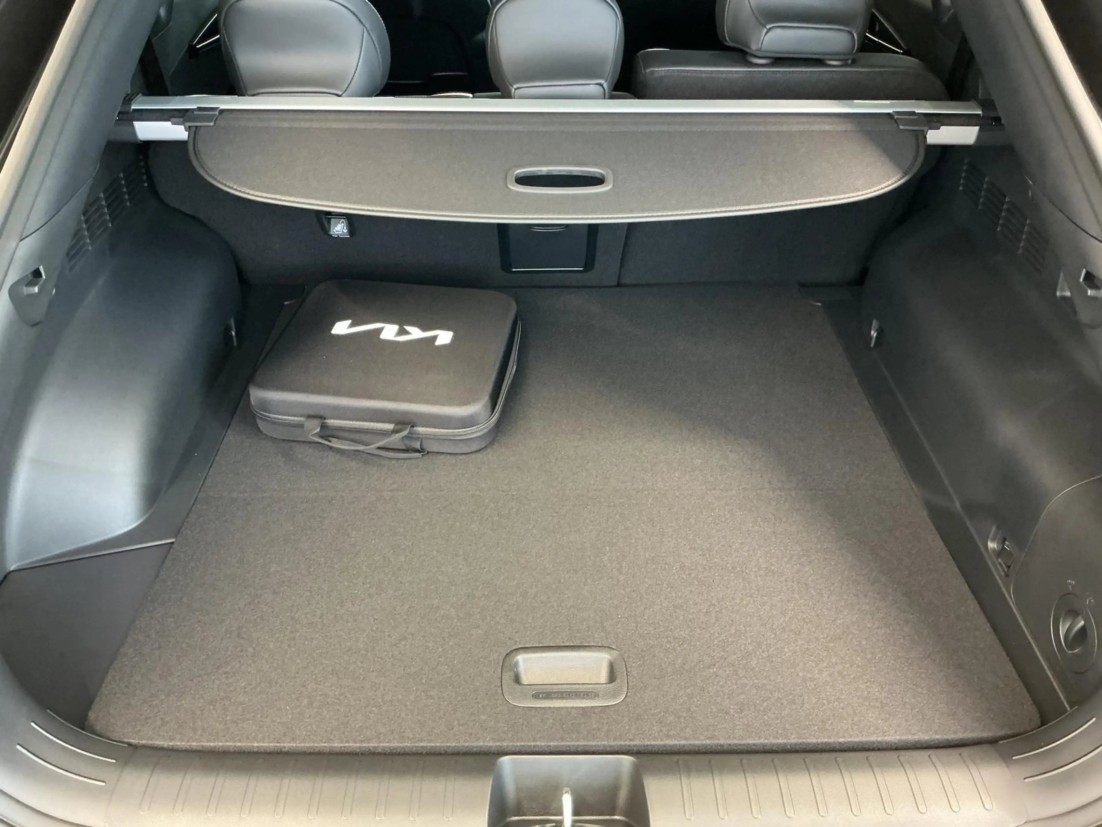 Kia EV6 GT-Line 4WD DESIGN/SOUND/DRIVEWISE/TECHN — photo 5