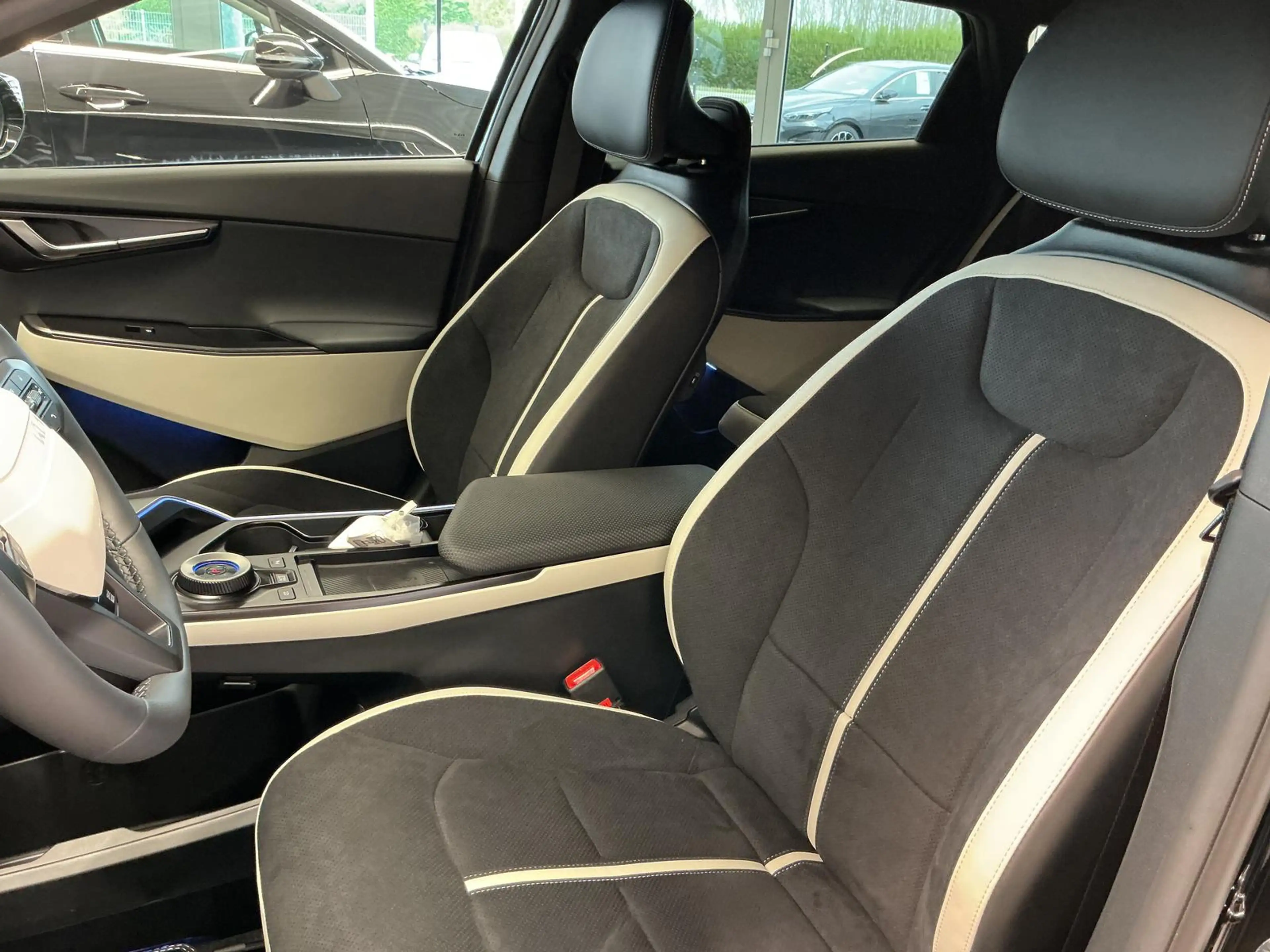 Kia EV6 GT-Line 4WD DESIGN/SOUND/DRIVEWISE/TECHN — photo 7