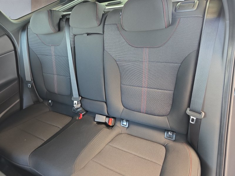 Hyundai i30 Kombi N-Line 1.6 T-GDI 7DCT Keyless/LED/Navi/Winte — photo 14