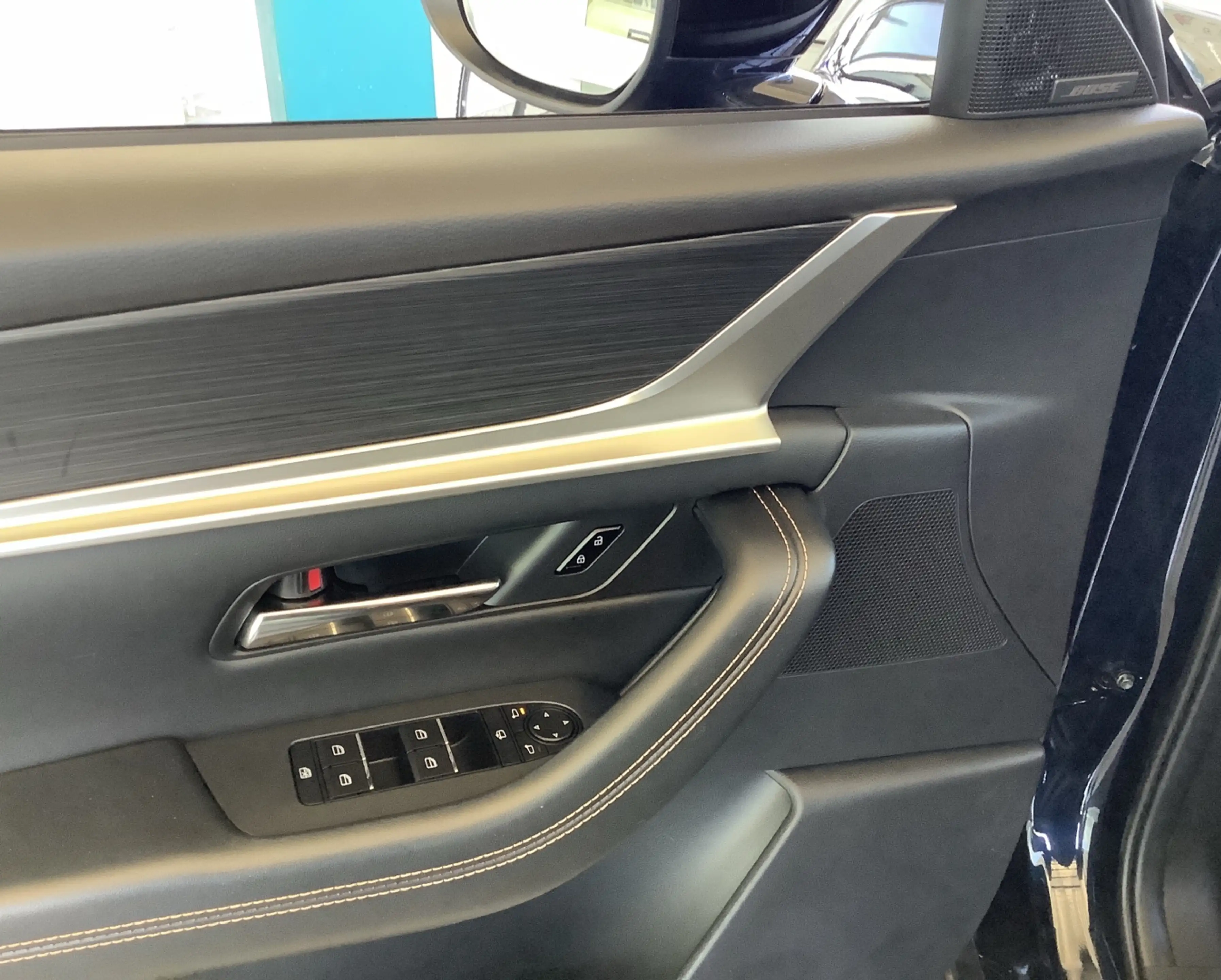 Mazda CX-60 5WGN 2.5L e-SKYACTIV PHEV 327ps 8AT AWD Homura Plu — photo 14