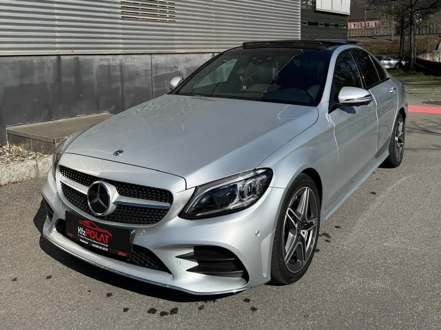 Mercedes-Benz C 220 AMG-LINE/PANO/VIRTUAL COCKPIT/AMBIENT Grau - 2