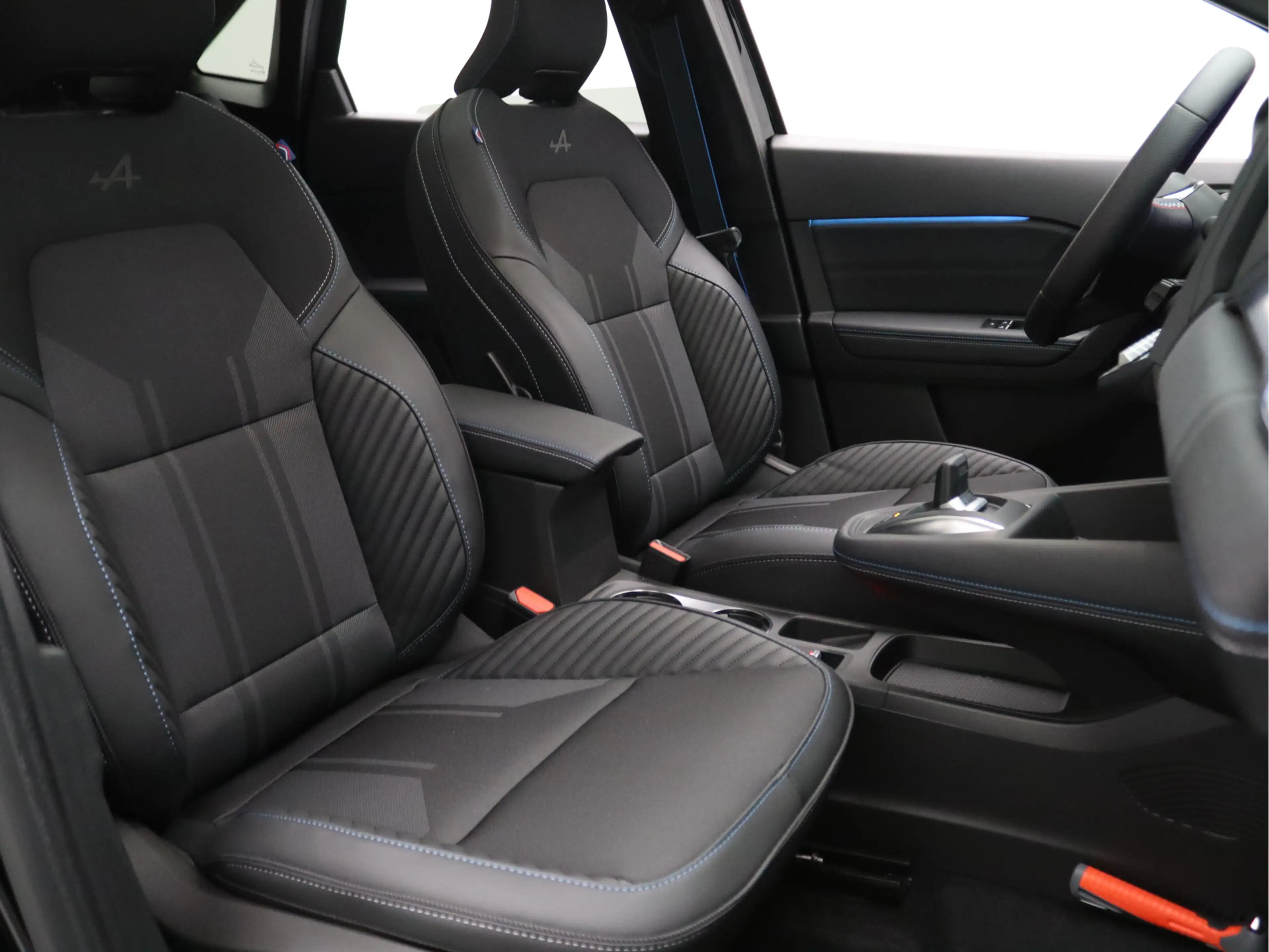 Renault Symbioz 1.8 E-Tech full hybrid 160 esprit Alpine Harman Ka — photo 34
