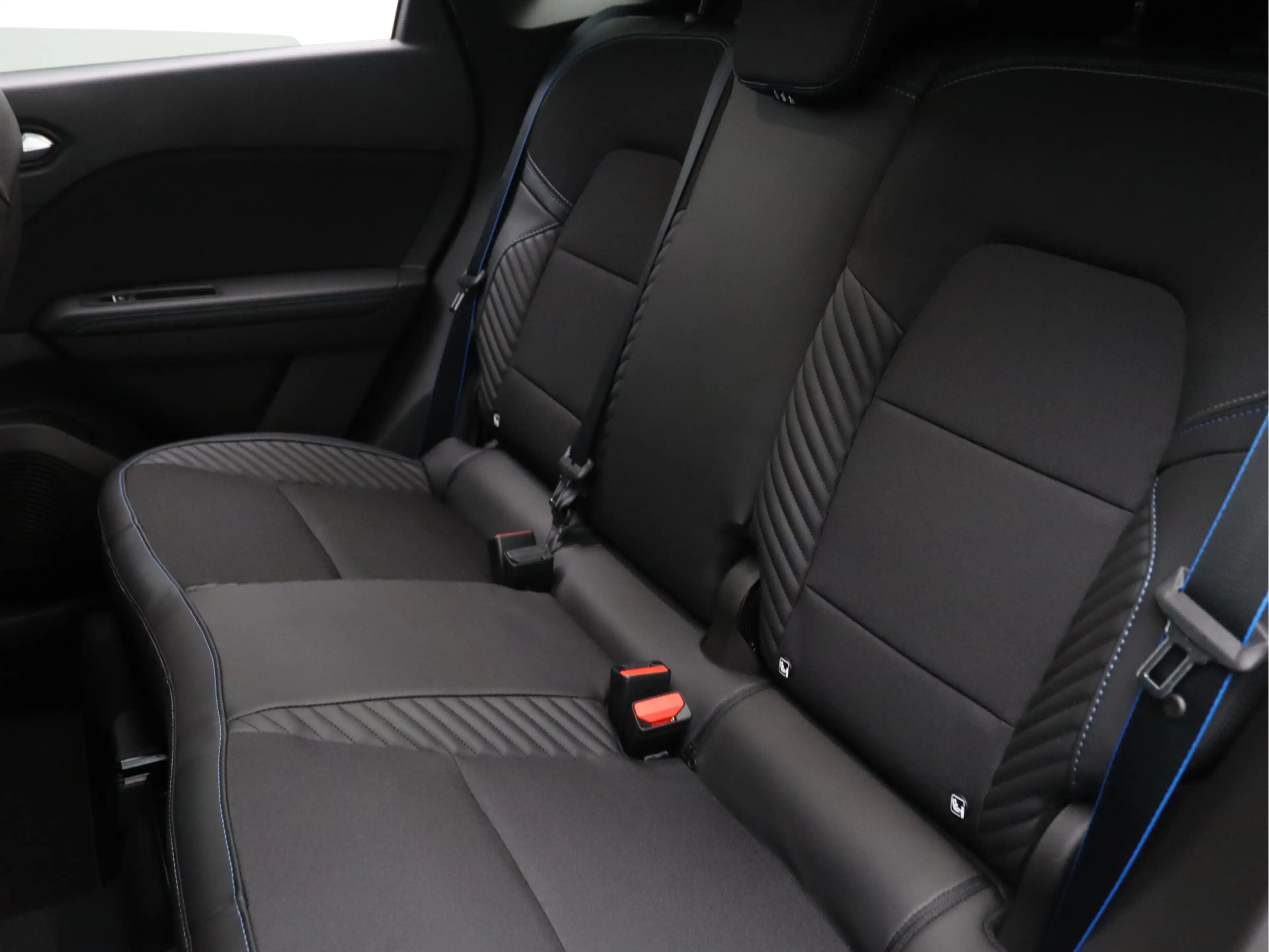 Renault Symbioz 1.8 E-Tech full hybrid 160 esprit Alpine Harman Ka — photo 30