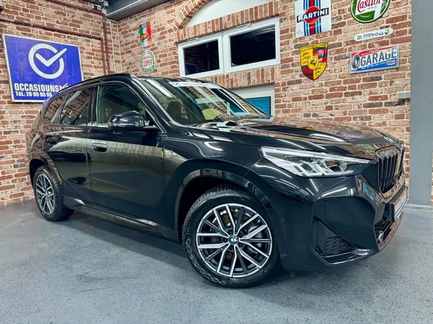 BMW X1 X1 20iA 1.5 156cv Auto sDrive M-SPORT Noir - 1