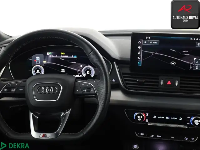 Audi Q5 view 17