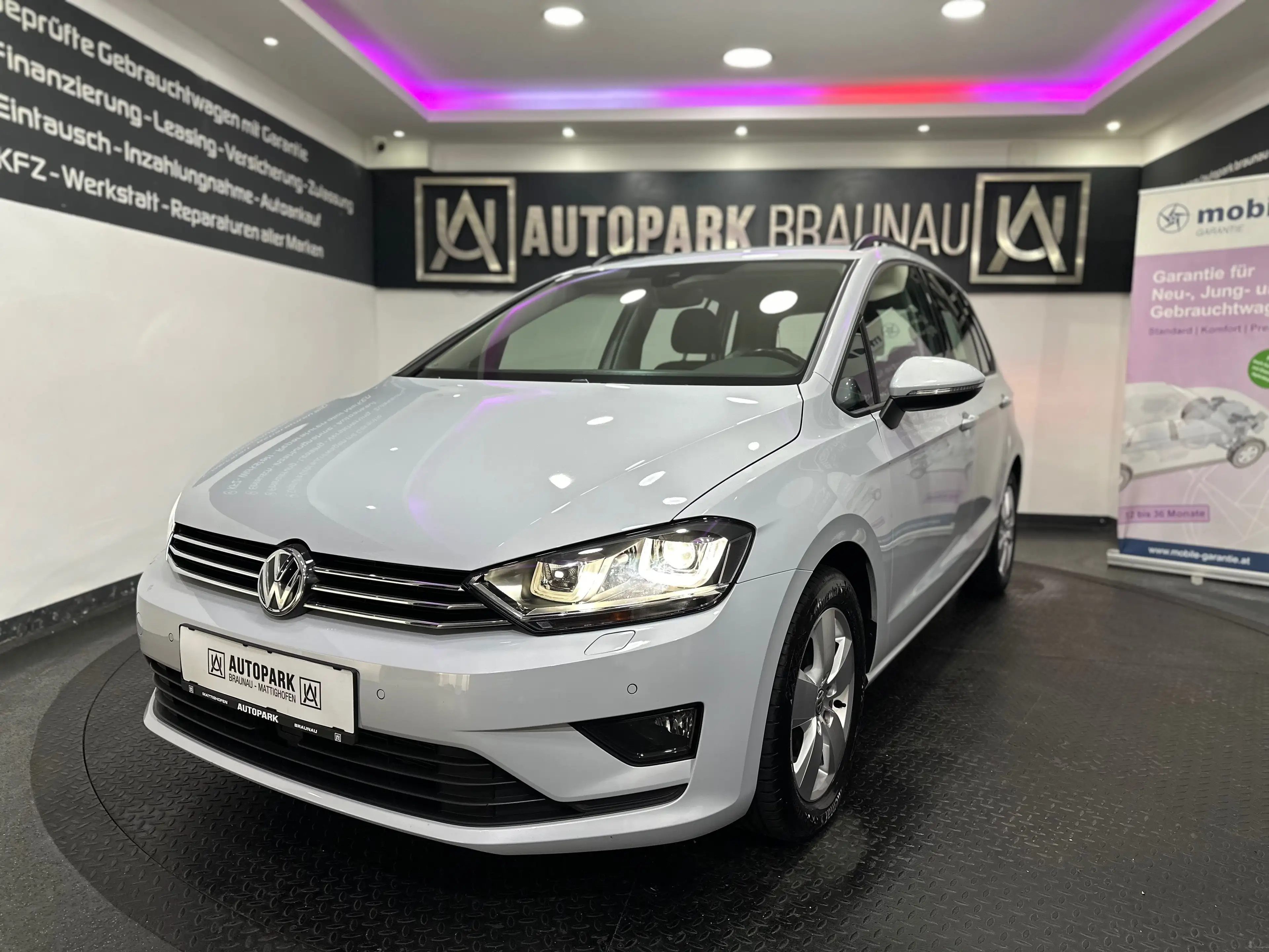 Volkswagen Golf Sportsvan 1.2 TSI Comfortline *ACC*KAMERA*LED* — photo 10