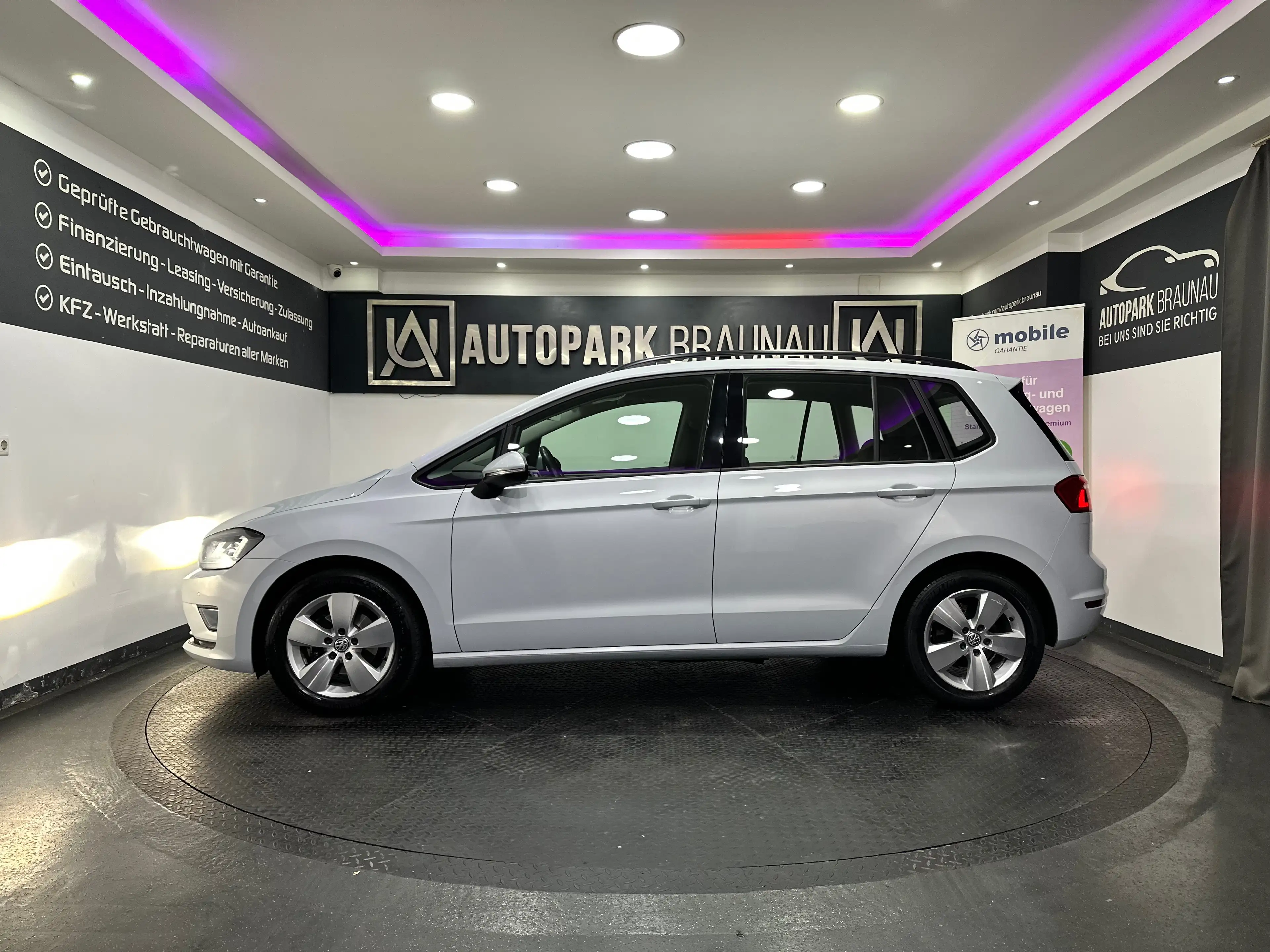 Volkswagen Golf Sportsvan 1.2 TSI Comfortline *ACC*KAMERA*LED* — photo 3
