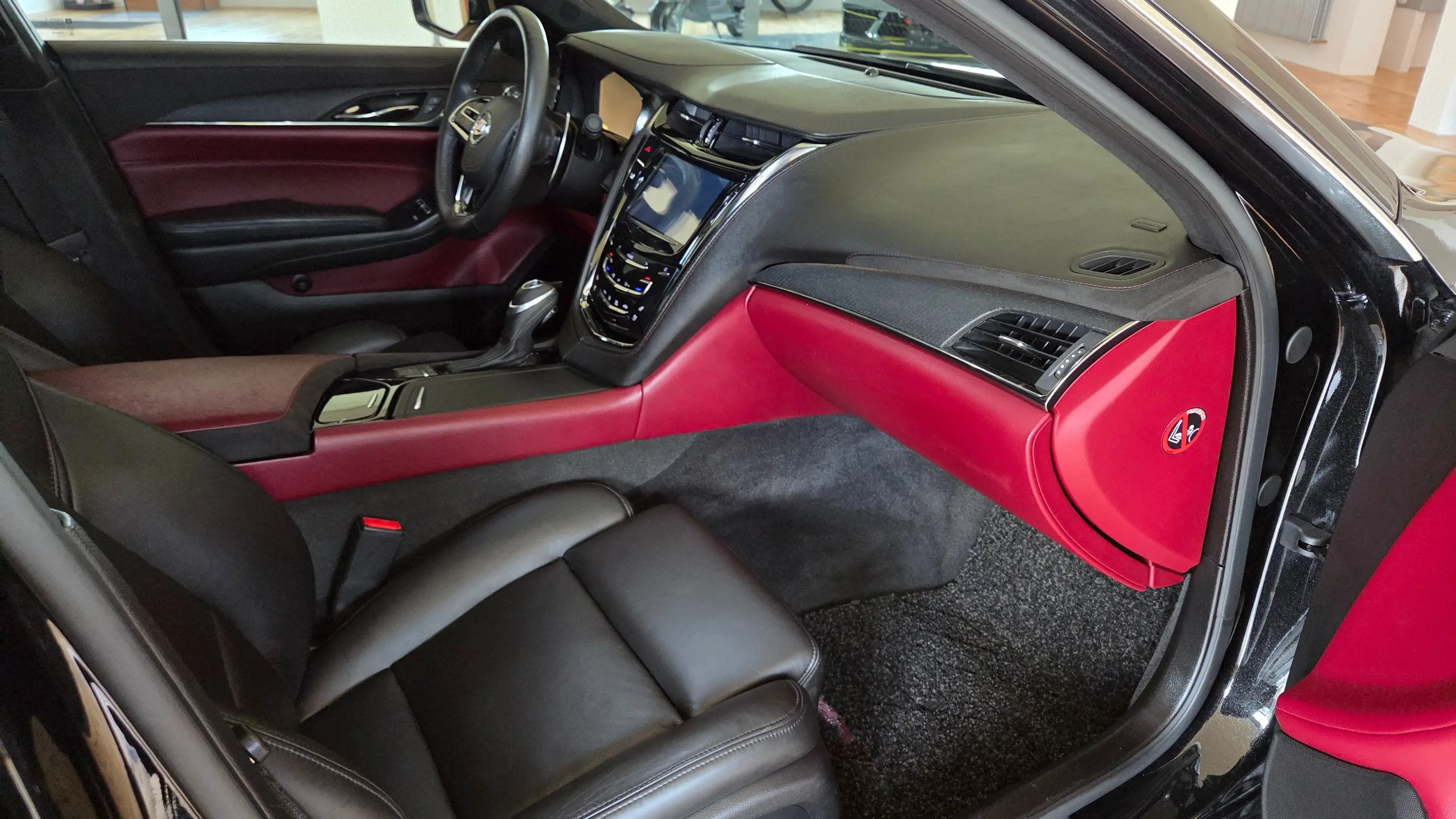 Cadillac CTS 2.0 Turbo *Japan-Import* Getriebe ruckelt — photo 2