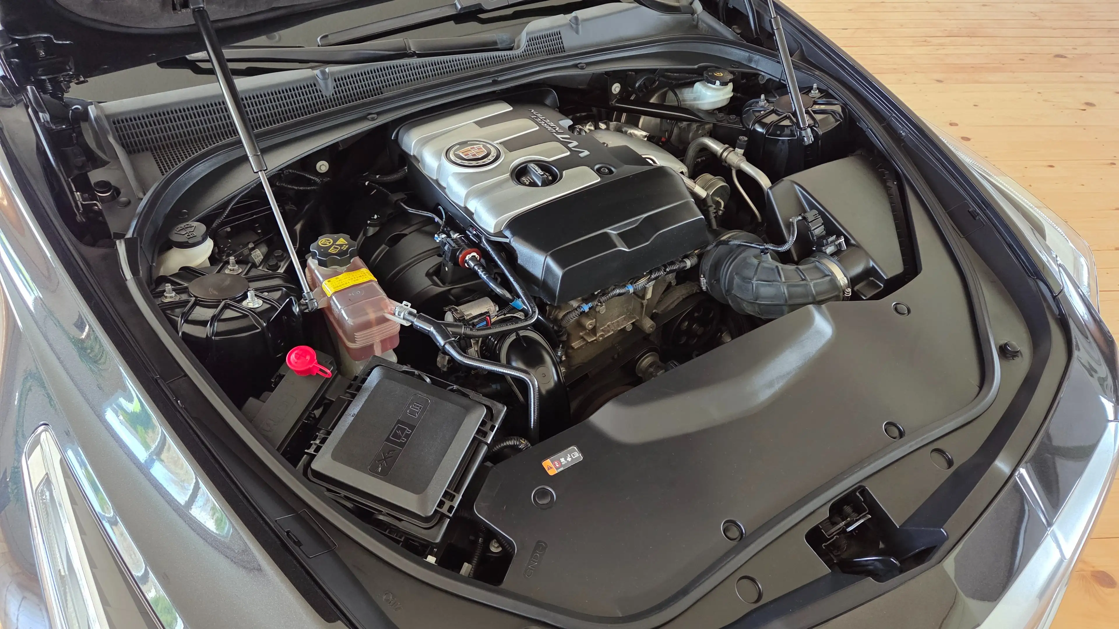 Cadillac CTS 2.0 Turbo *Japan-Import* Getriebe ruckelt — photo 14