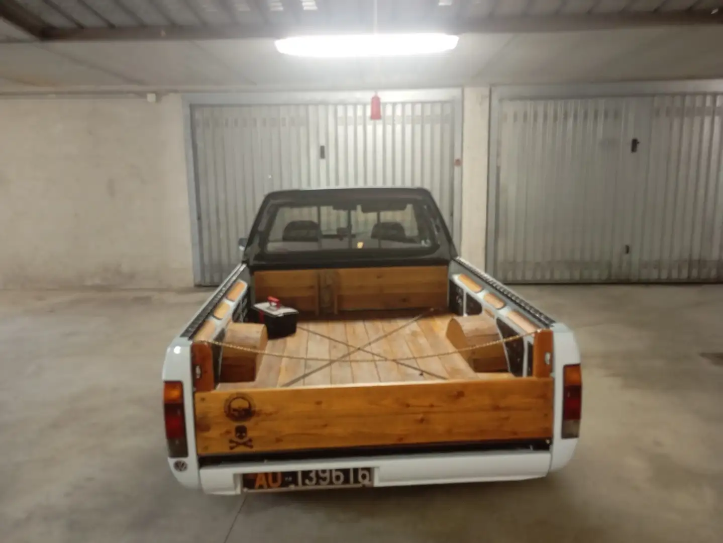 Volkswagen Caddy - 2