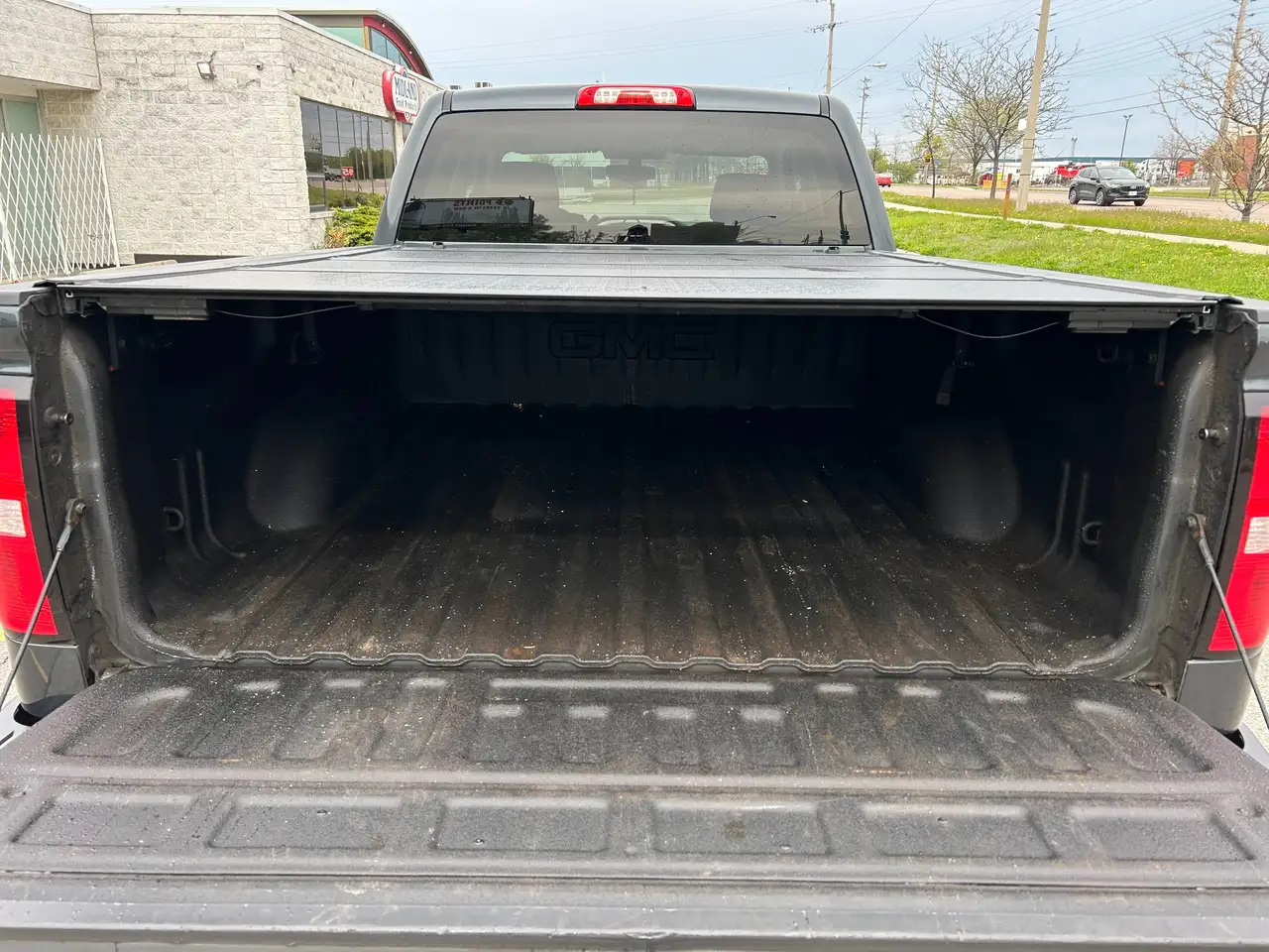 GMC Sierra 1500 photo GMC Sierra 1500