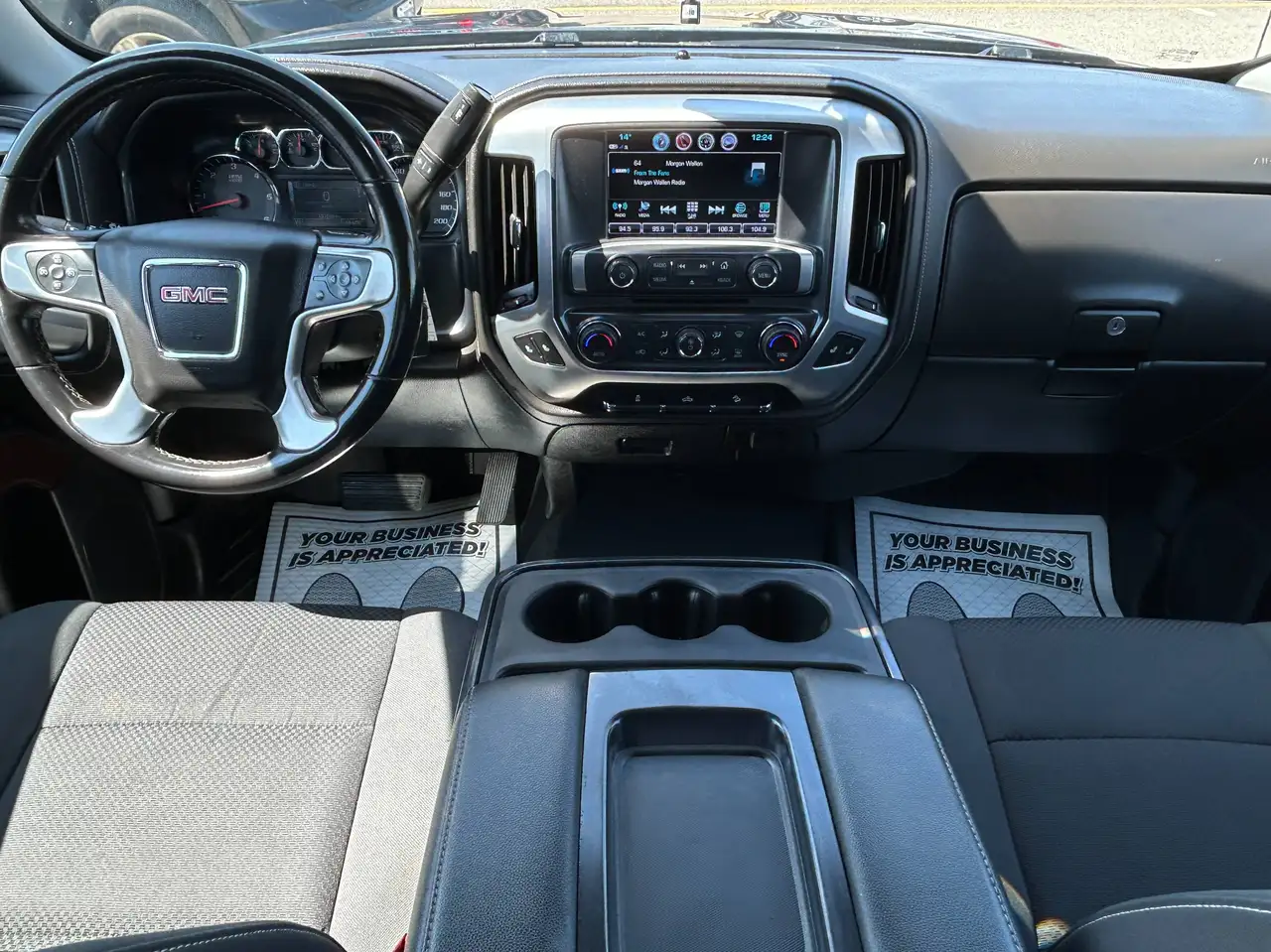 GMC Sierra 1500 photo GMC Sierra 1500