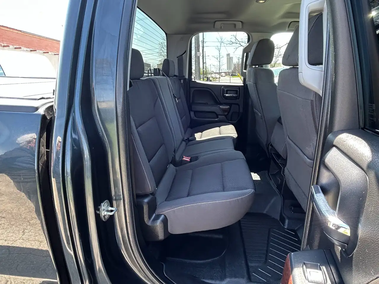 GMC Sierra 1500 photo GMC Sierra 1500