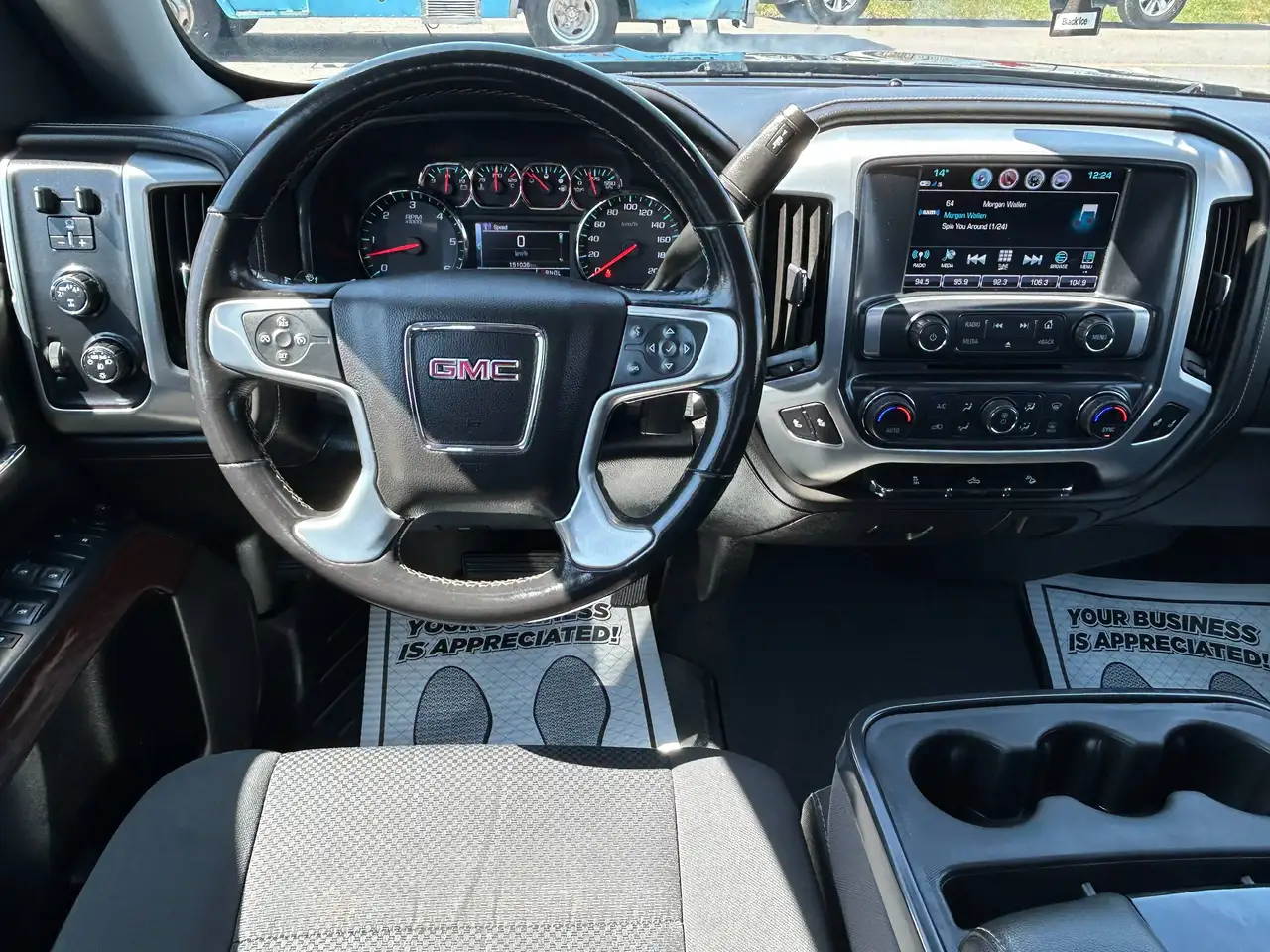 GMC Sierra 1500 photo GMC Sierra 1500