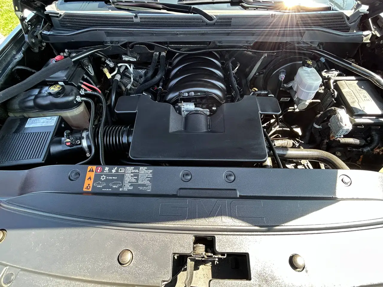GMC Sierra 1500 photo GMC Sierra 1500