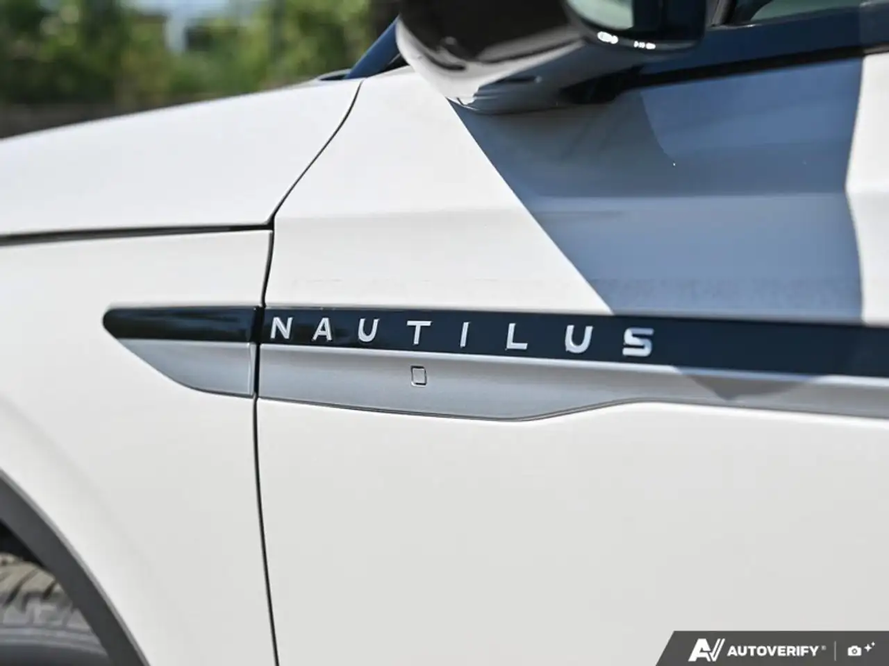 Lincoln Nautilus снимка Lincoln Nautilus
