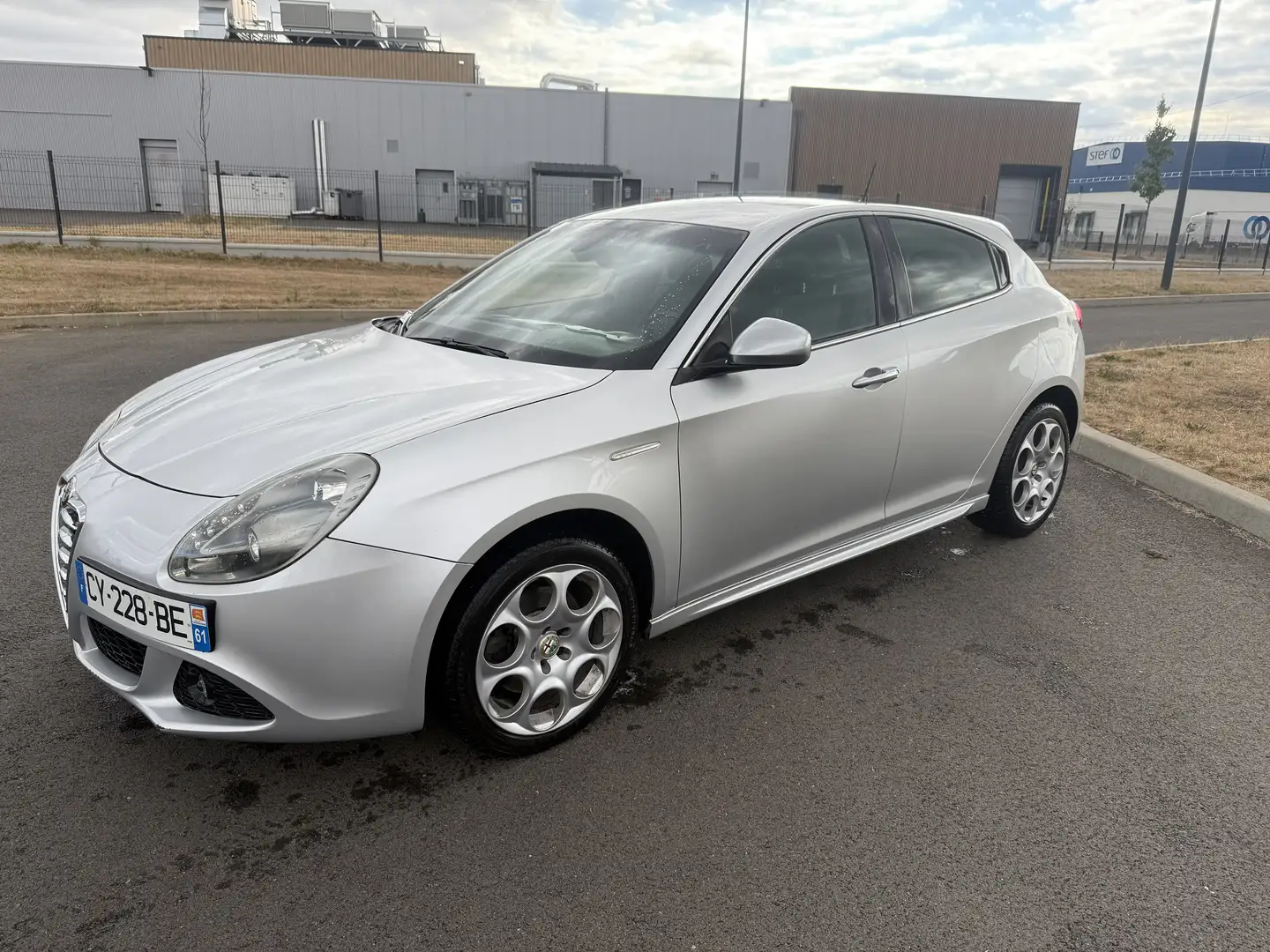 Alfa Romeo Giulietta 1.4 TB MultiAir 170 ch S&S Distinctive - 2