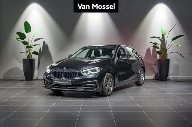 BMW 118 1-serie 118d NAVI | LED | CAMERA | CARPLAY