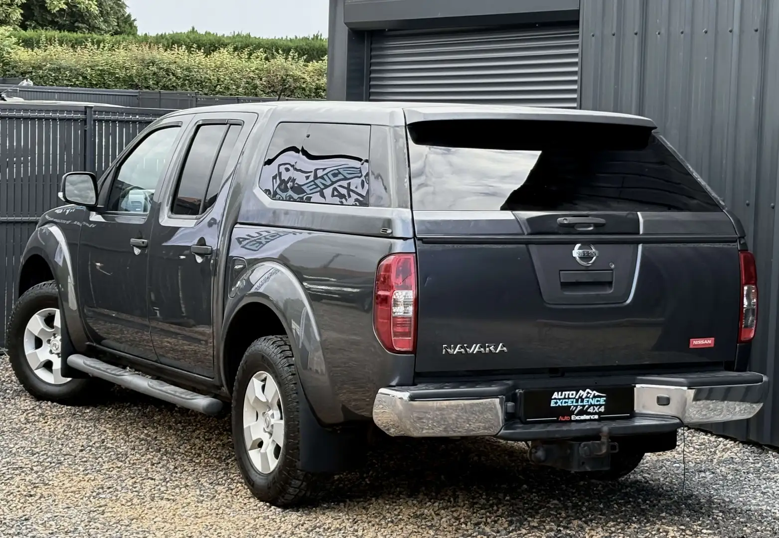 Nissan Navara 2.5 dCi 4x4 190cv/ Hardtop/ Garantie Gris - 2