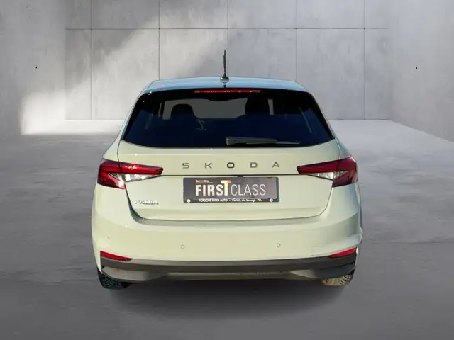 Skoda Fabia view 4