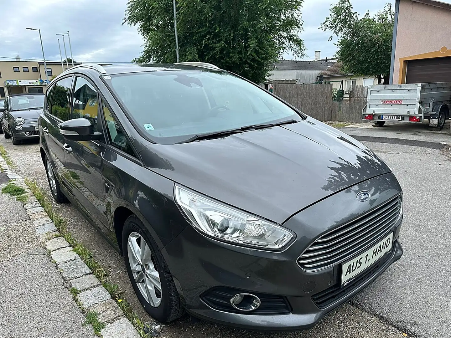 Ford S-Max S-MAX Business 2.0 TDCi Auto-Start/Stop Grau - 1