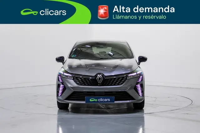 Renault Clio view 2
