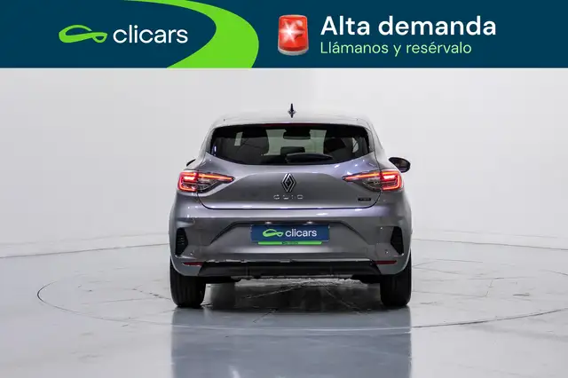 Renault Clio view 4