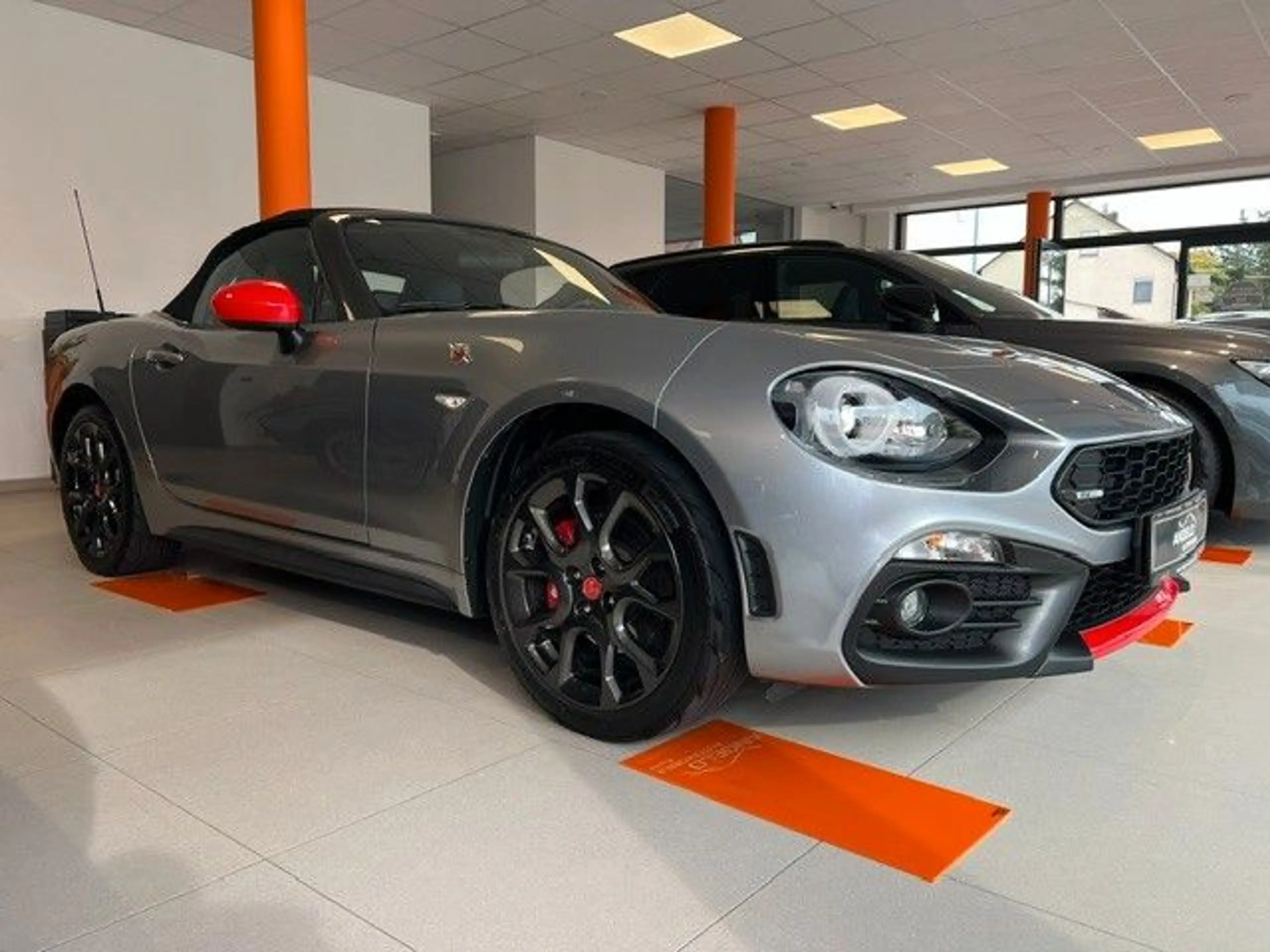 Abarth 124 Spider Turismo*Navi*Bose*Leder*SHZ* — photo 3