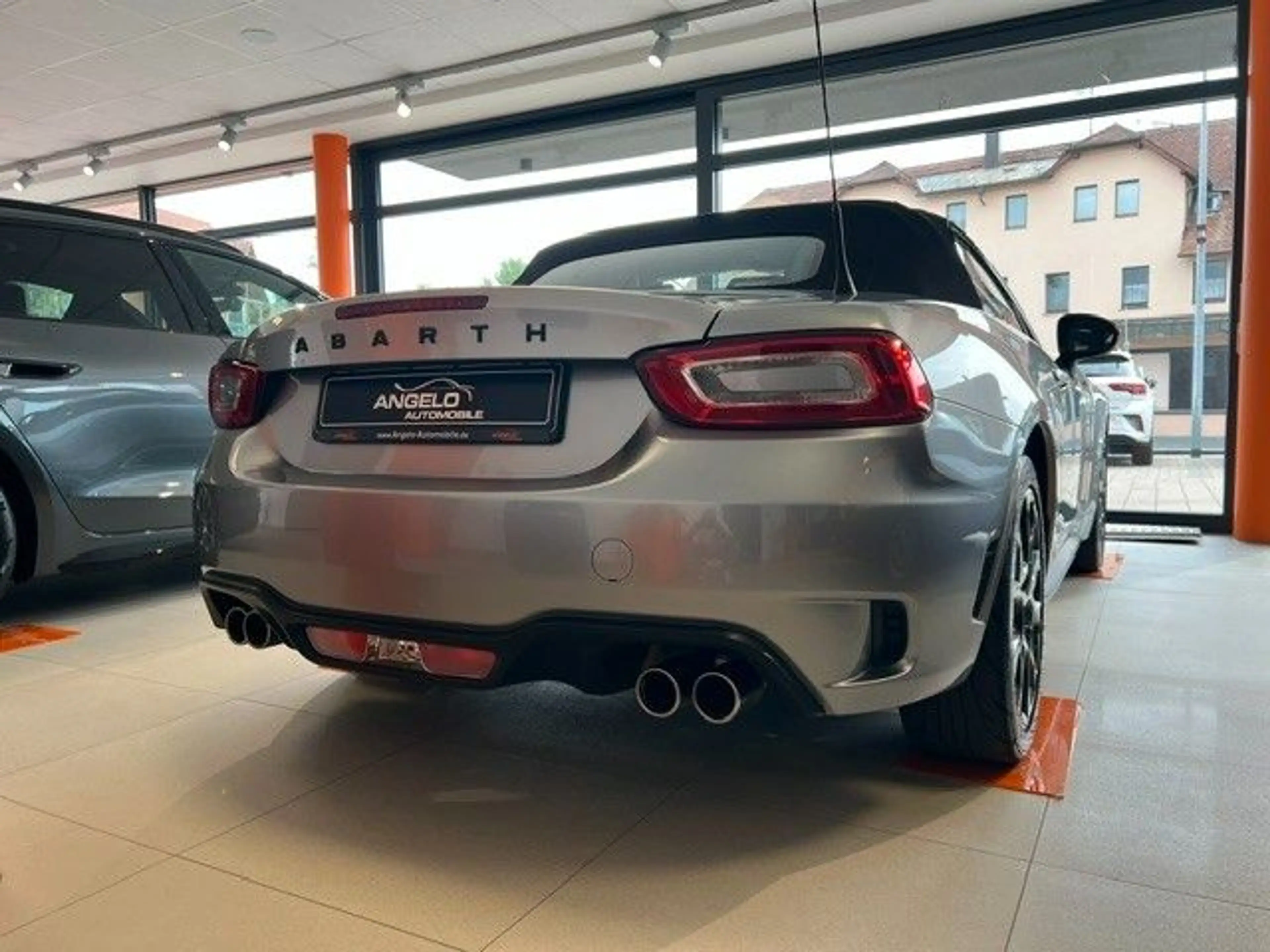 Abarth 124 Spider Turismo*Navi*Bose*Leder*SHZ* — photo 5