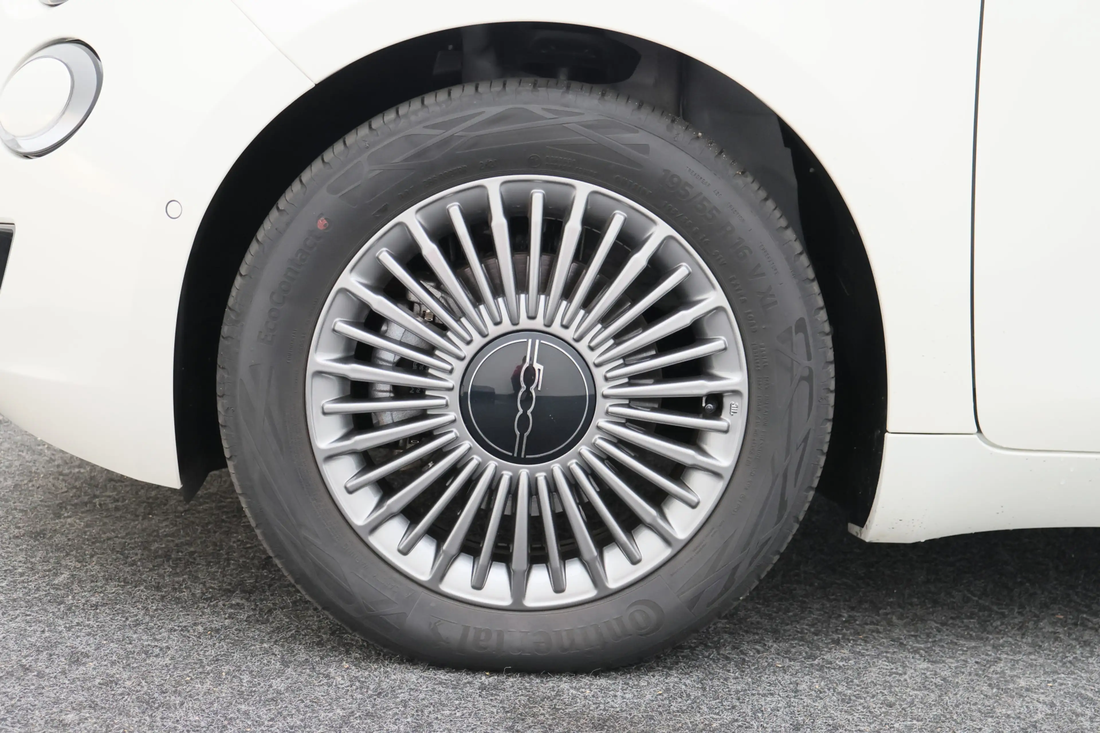Fiat 500C Icon 42 kWh SOH 95%, Camera, Apple Carplay, Keyles — photo 23