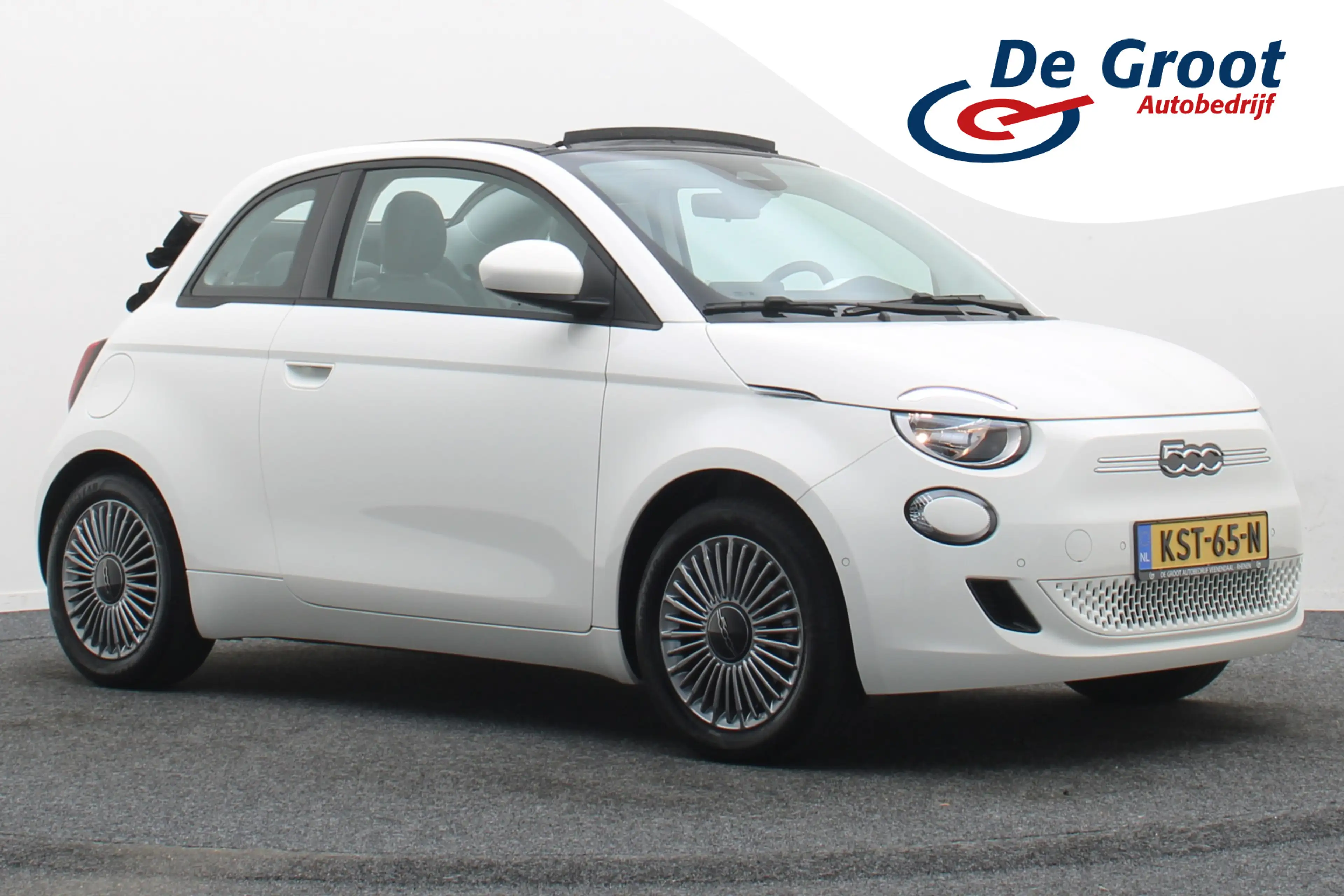 Fiat 500C Icon 42 kWh SOH 95%, Camera, Apple Carplay, Keyles